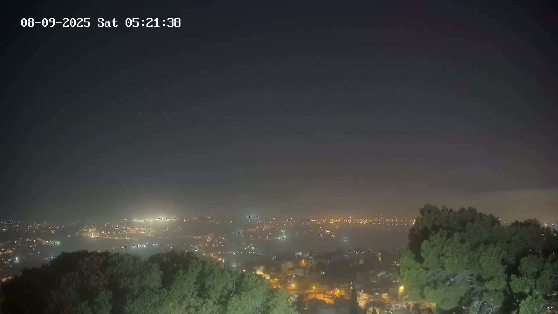 East Quds (Abu Dis/Jabel Mukaber/AlSawahira-AlGharbiyya/Sawahera al-Sharqiya/Jub al-Rum Towns View Towards Midbar Yehuda (Judean Desert) Live Cam - Jabal Batin Elhawa, East Quds, Palestine 