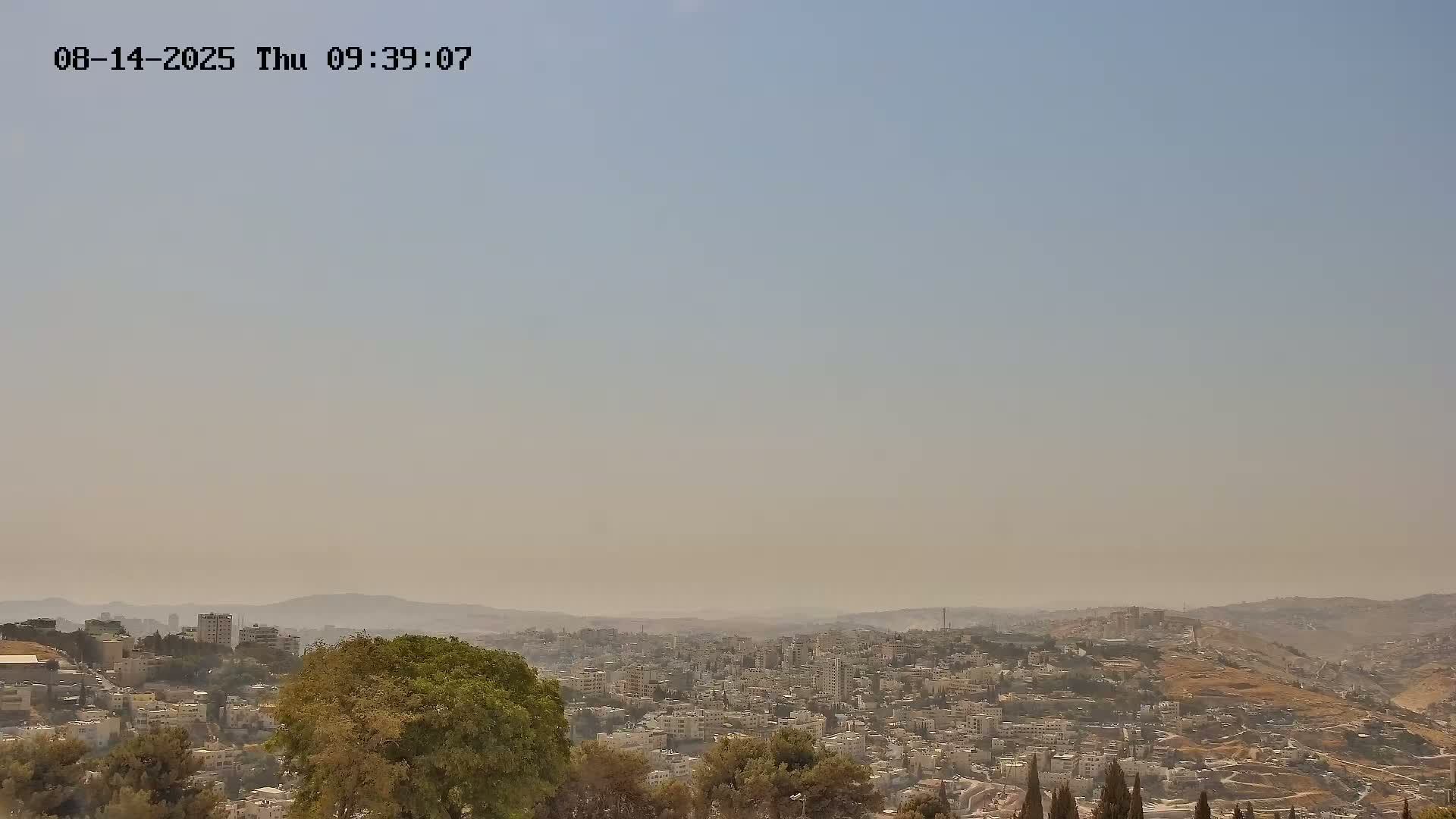 East Quds (Abu Dis/Jabel Mukaber/AlSawahira-AlGharbiyya/Sawahera al-Sharqiya/Jub al-Rum Towns View Towards Midbar Yehuda (Judean Desert) Live Cam - Jabal Batin Elhawa, East Quds, Palestine 