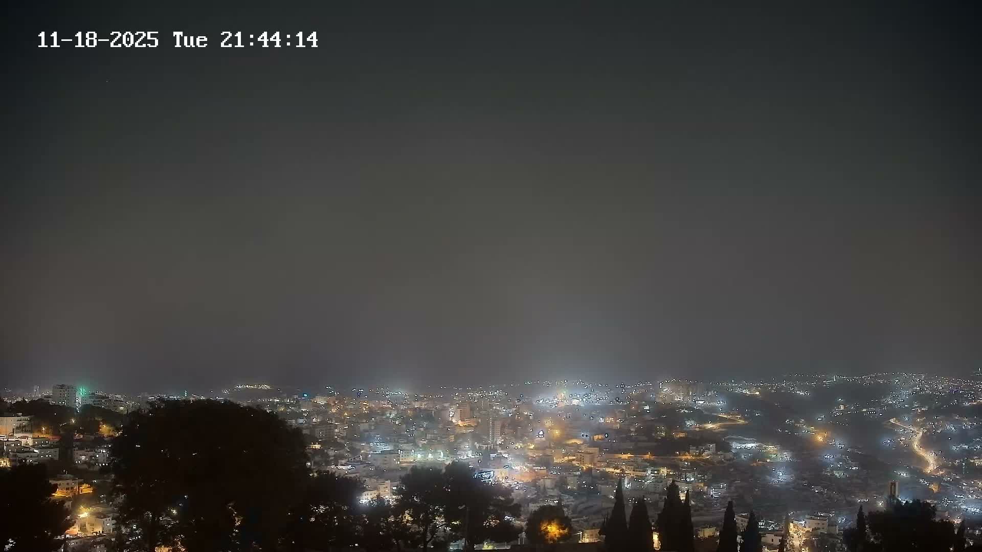 East Quds (Abu Dis/Jabel Mukaber/AlSawahira-AlGharbiyya/Sawahera al-Sharqiya/Jub al-Rum Towns View Towards Midbar Yehuda (Judean Desert) Live Cam - Jabal Batin Elhawa, East Quds, Palestine 