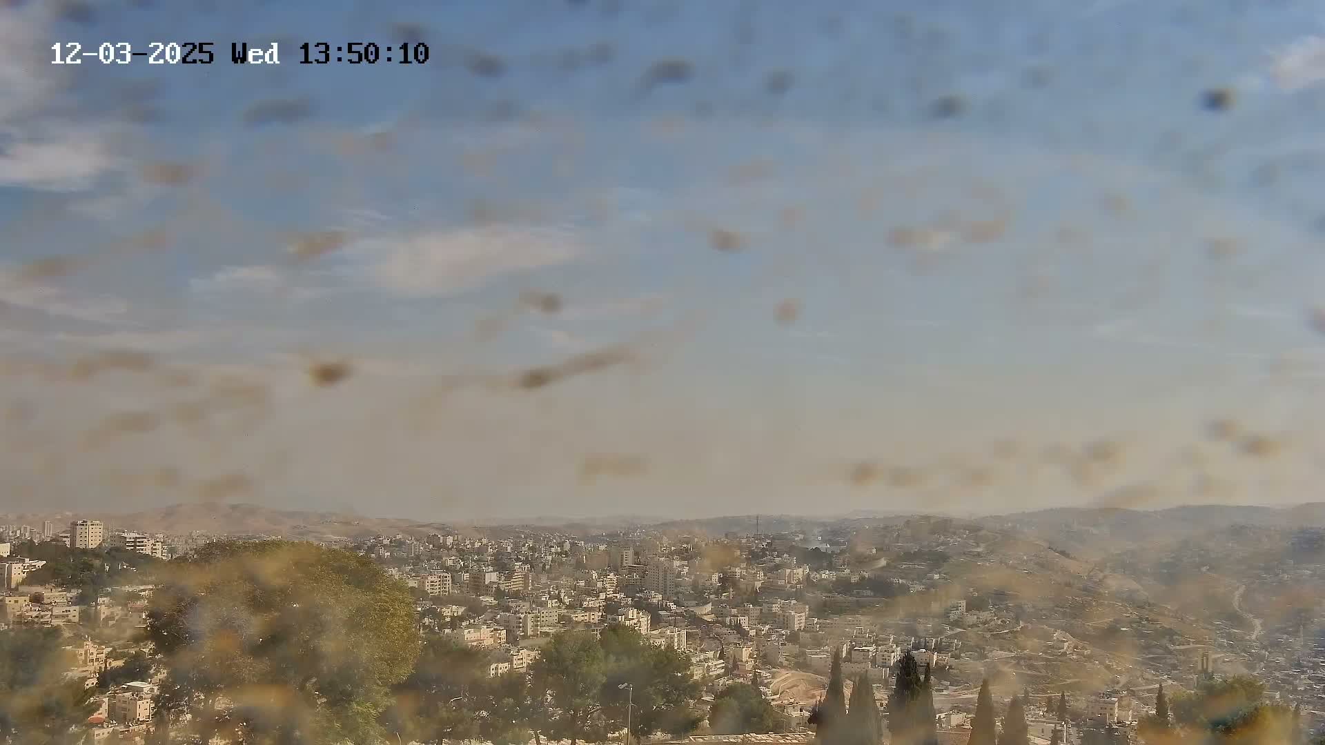 East Quds (Abu Dis/Jabel Mukaber/AlSawahira-AlGharbiyya/Sawahera al-Sharqiya/Jub al-Rum Towns View Towards Midbar Yehuda (Judean Desert) Live Cam - Jabal Batin Elhawa, East Quds, Palestine 
