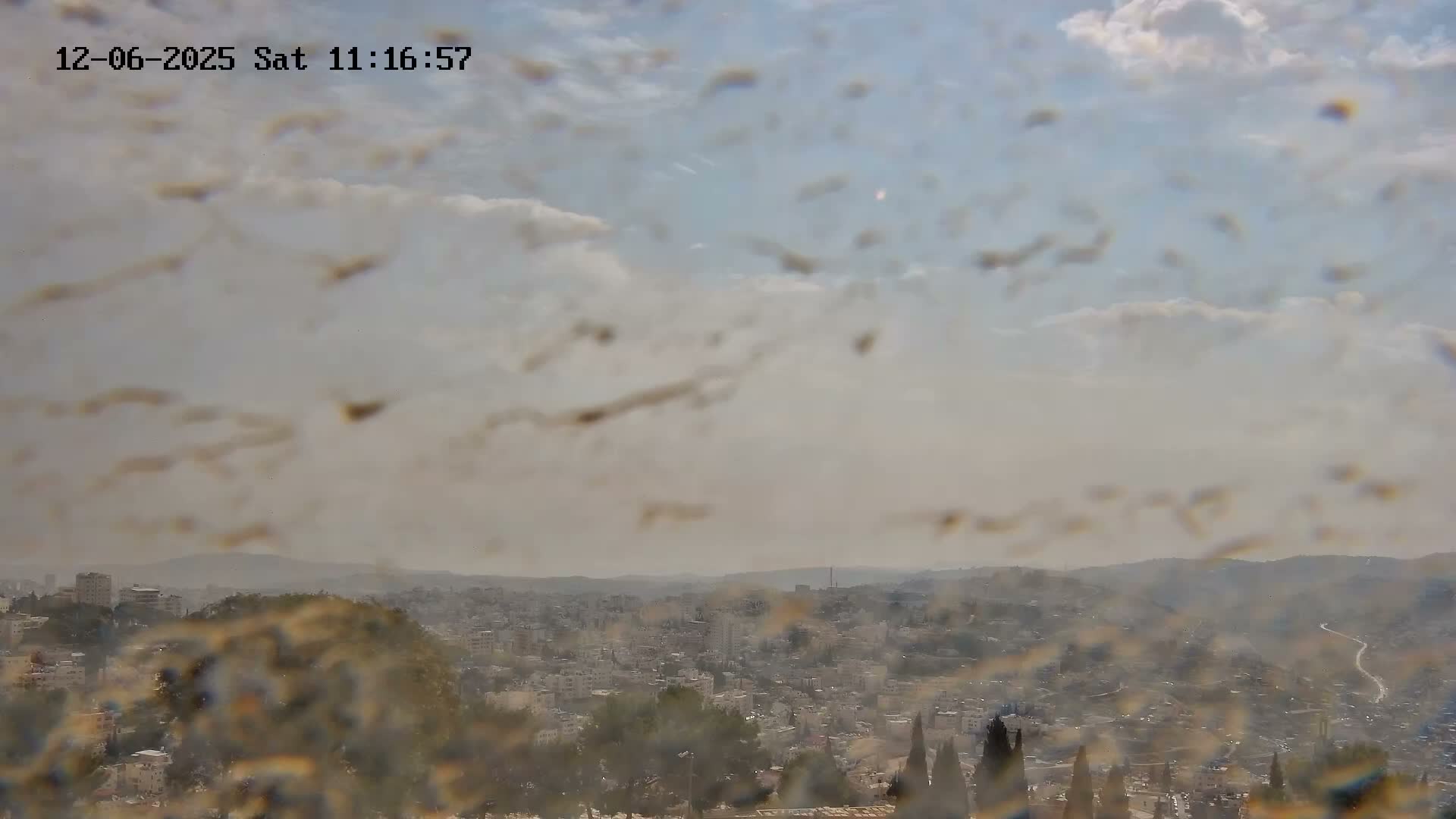 East Quds (Abu Dis/Jabel Mukaber/AlSawahira-AlGharbiyya/Sawahera al-Sharqiya/Jub al-Rum Towns View Towards Midbar Yehuda (Judean Desert) Live Cam - Jabal Batin Elhawa, East Quds, Palestine 
