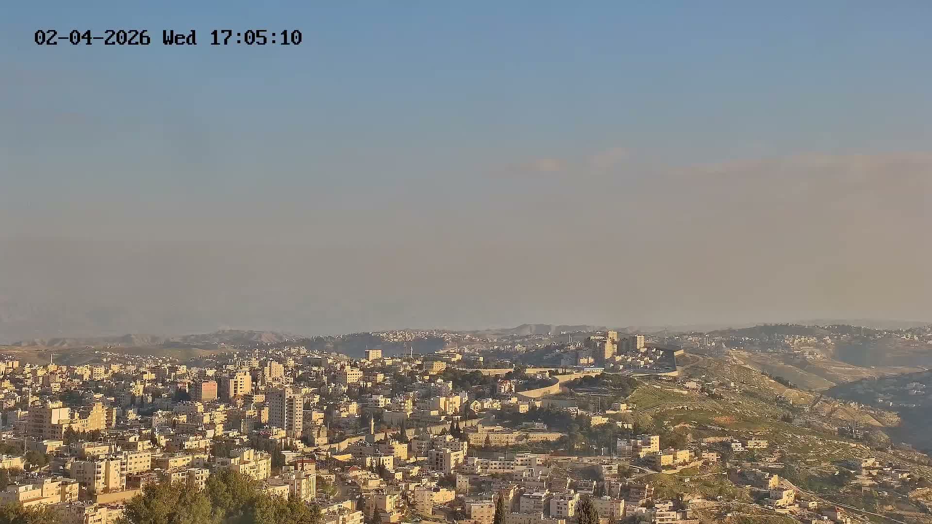 East Quds (Abu Dis/Jabel Mukaber/AlSawahira-AlGharbiyya/Sawahera al-Sharqiya/Jub al-Rum Towns View Towards Midbar Yehuda (Judean Desert) Live Cam - Jabal Batin Elhawa, East Quds, Palestine 