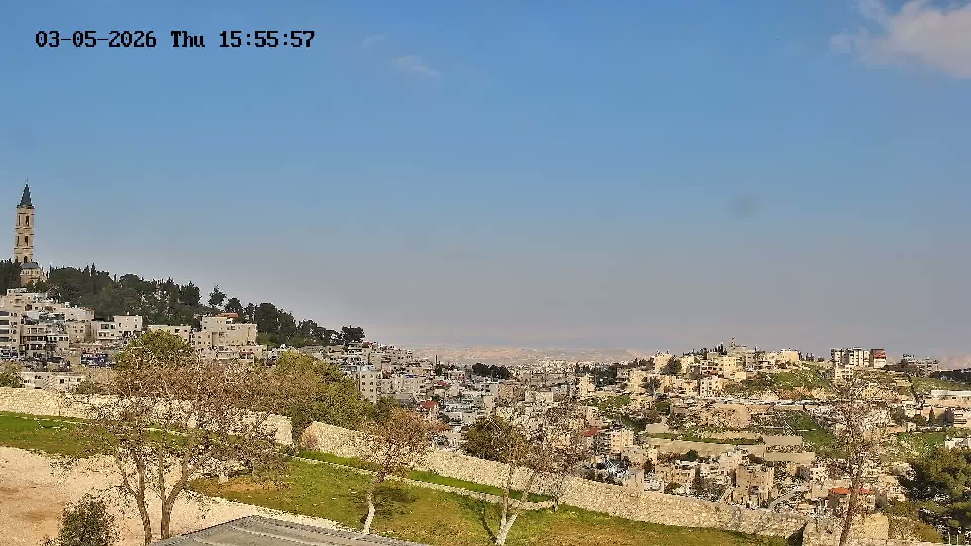 East Quds (Abu Dis/Jabel Mukaber/AlSawahira-AlGharbiyya/Sawahera al-Sharqiya/Jub al-Rum Towns View Towards Midbar Yehuda (Judean Desert) Live Cam - Jabal Batin Elhawa, East Quds, Palestine 