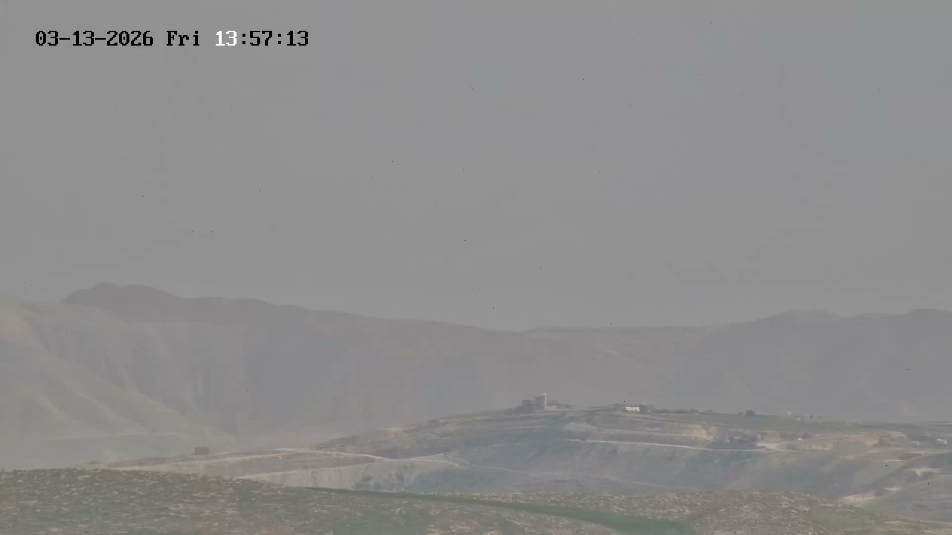 East Quds (Abu Dis/Jabel Mukaber/AlSawahira-AlGharbiyya/Sawahera al-Sharqiya/Jub al-Rum Towns View Towards Midbar Yehuda (Judean Desert) Live Cam - Jabal Batin Elhawa, East Quds, Palestine 
