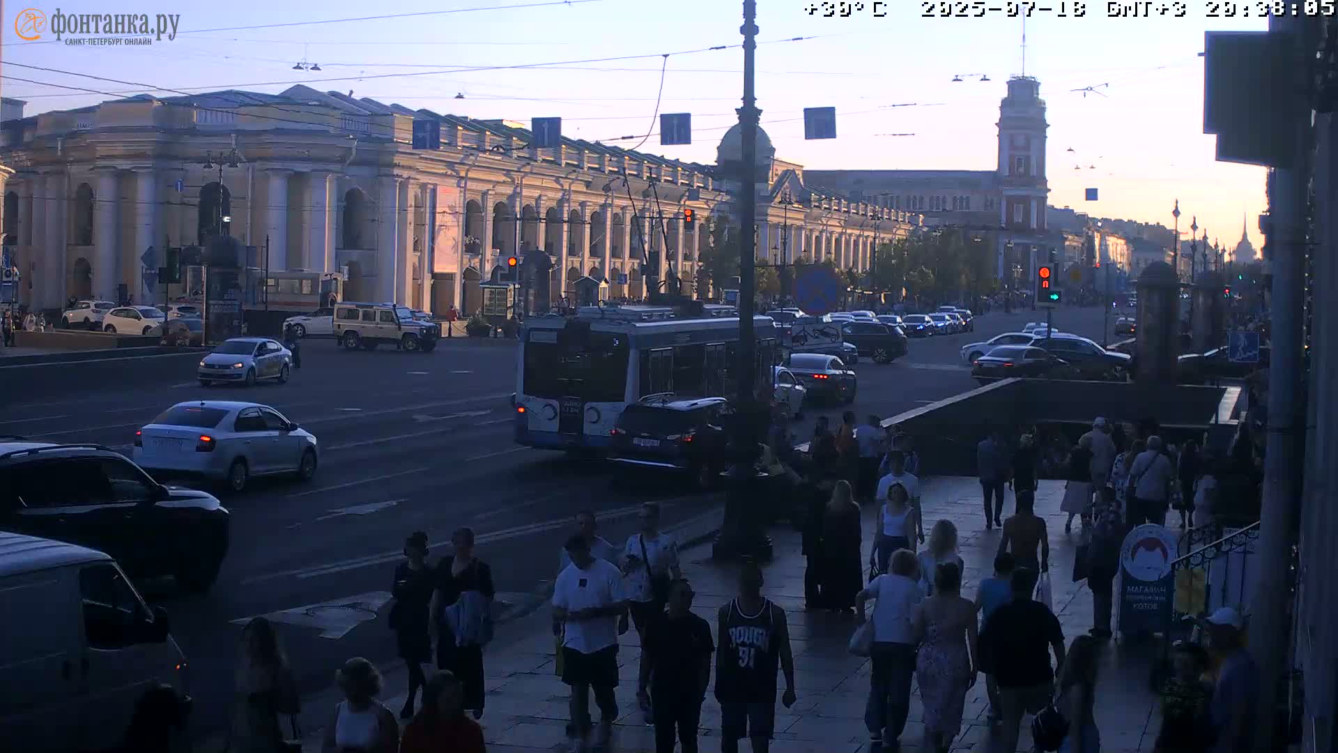 St. Petersburg, Nevskiy Avenue Live Cam - Dvortsovy, Tsentralny, Saint Petersburg, Northwestern (Severo-Zapadnyy), Russia