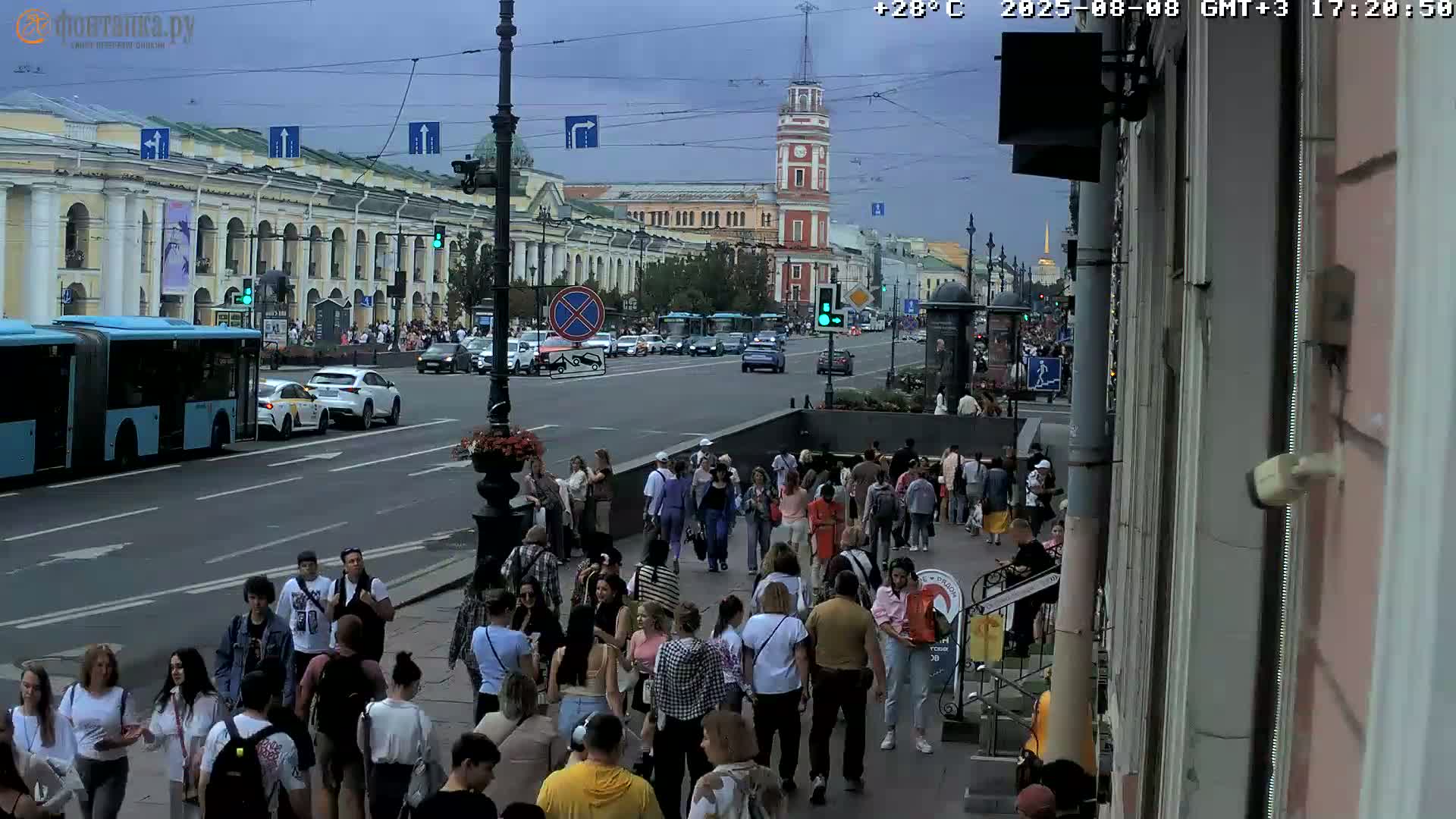 St. Petersburg, Nevskiy Avenue Live Cam - Dvortsovy, Tsentralny, Saint Petersburg, Northwestern (Severo-Zapadnyy), Russia
