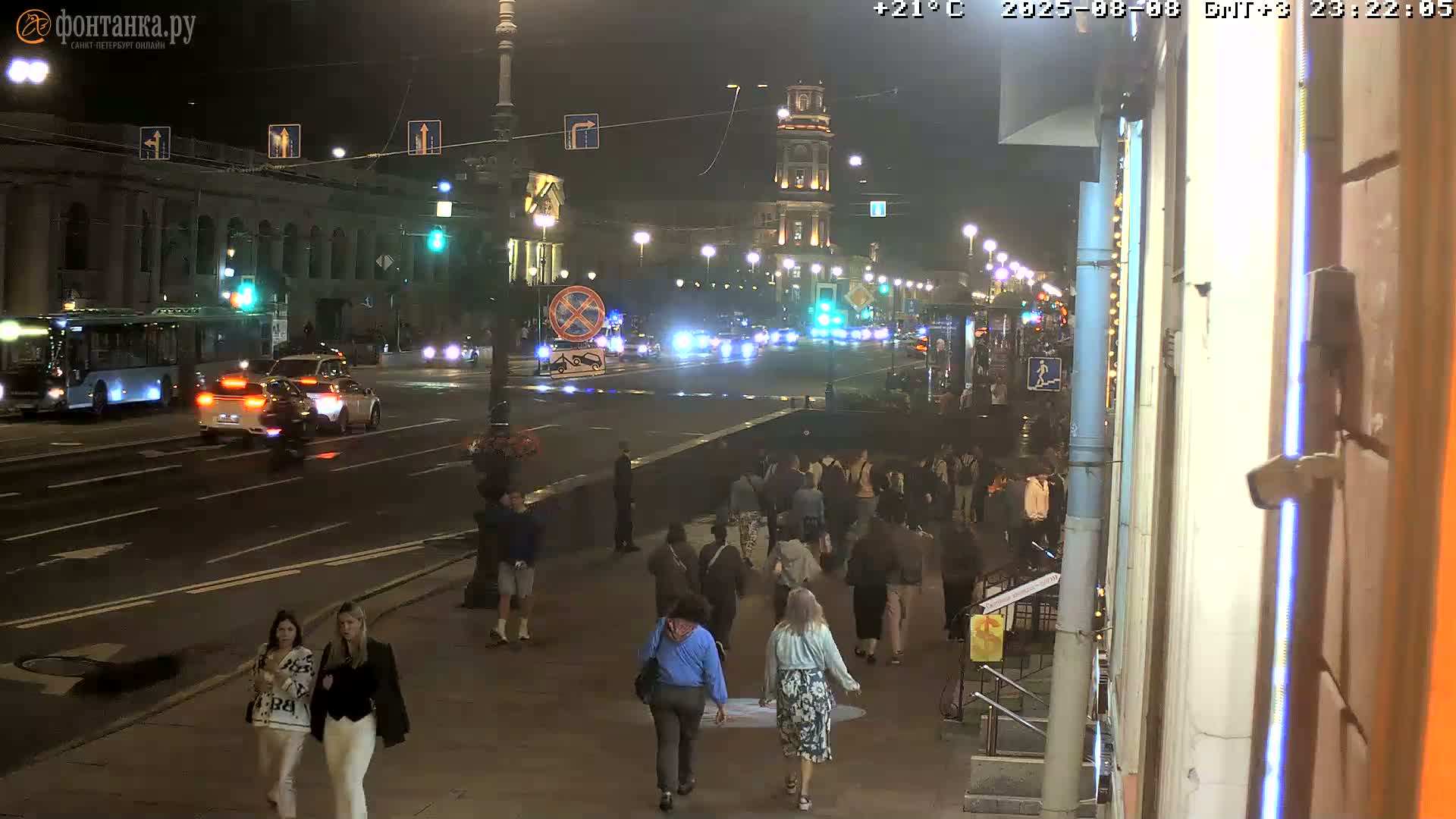 St. Petersburg, Nevskiy Avenue Live Cam - Dvortsovy, Tsentralny, Saint Petersburg, Northwestern (Severo-Zapadnyy), Russia