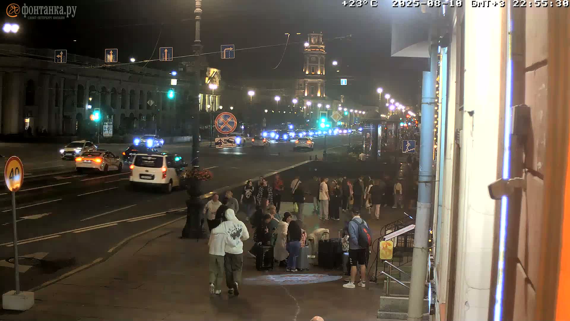 St. Petersburg, Nevskiy Avenue Live Cam - Dvortsovy, Tsentralny, Saint Petersburg, Northwestern (Severo-Zapadnyy), Russia