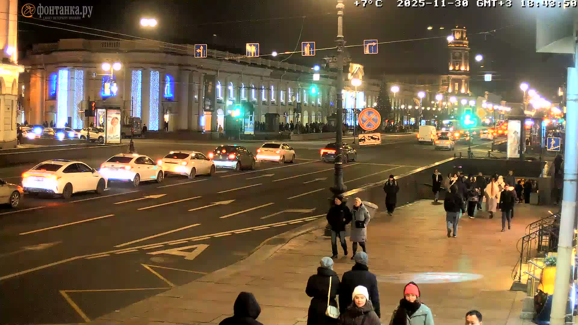 St. Petersburg, Nevskiy Avenue Live Cam - Dvortsovy, Tsentralny, Saint Petersburg, Northwestern (Severo-Zapadnyy), Russia