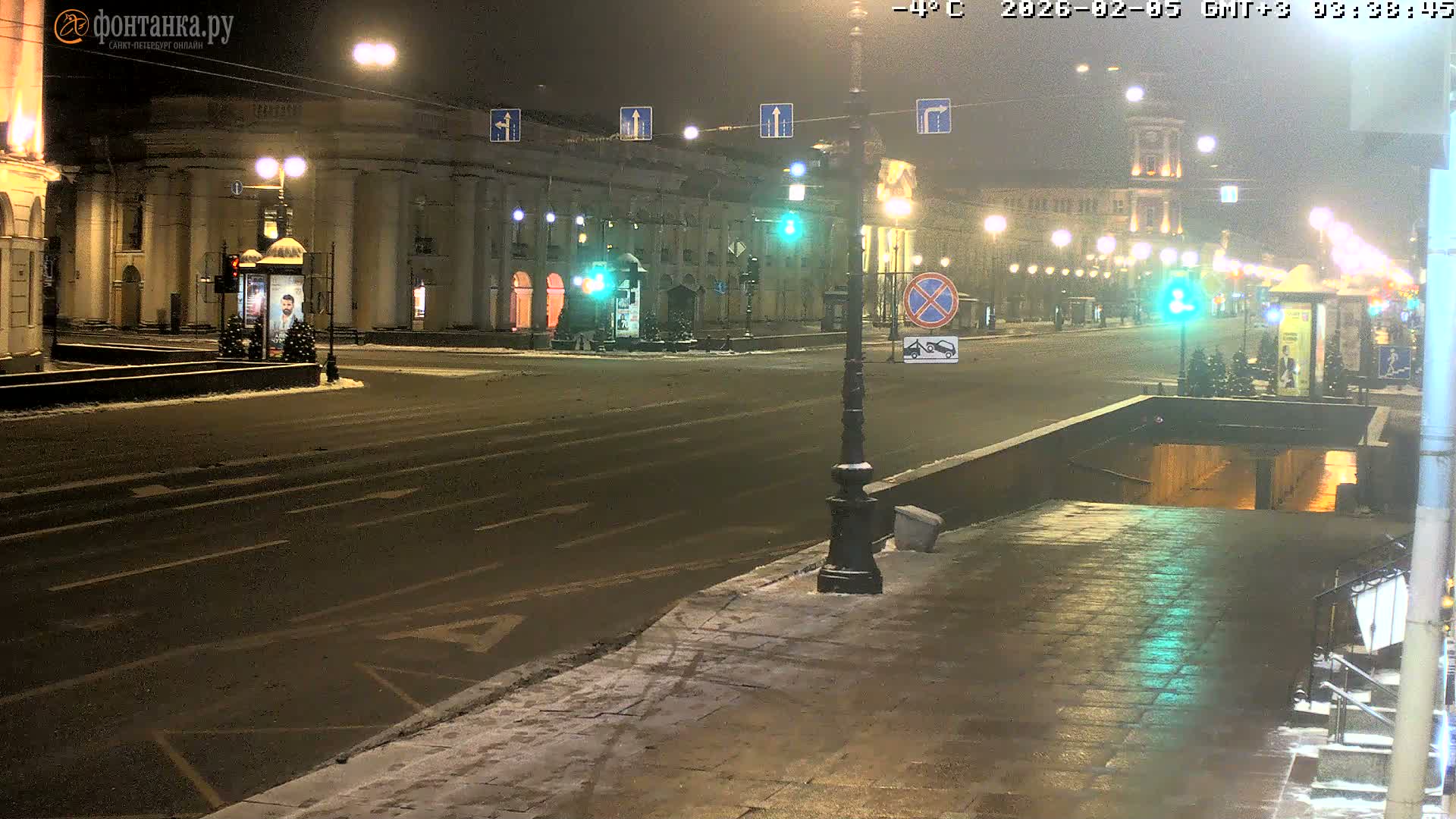 St. Petersburg, Nevskiy Avenue Live Cam - Dvortsovy, Tsentralny, Saint Petersburg, Northwestern (Severo-Zapadnyy), Russia