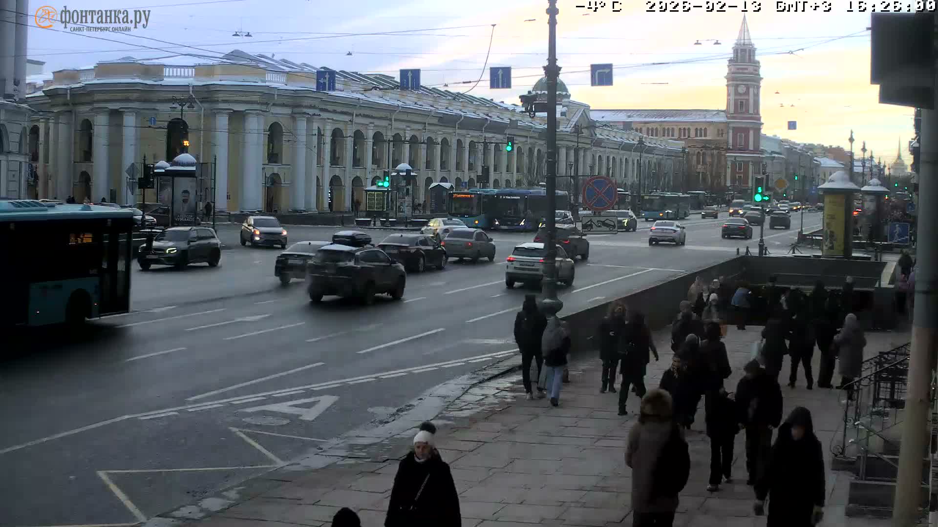 St. Petersburg, Nevskiy Avenue Live Cam - Dvortsovy, Tsentralny, Saint Petersburg, Northwestern (Severo-Zapadnyy), Russia