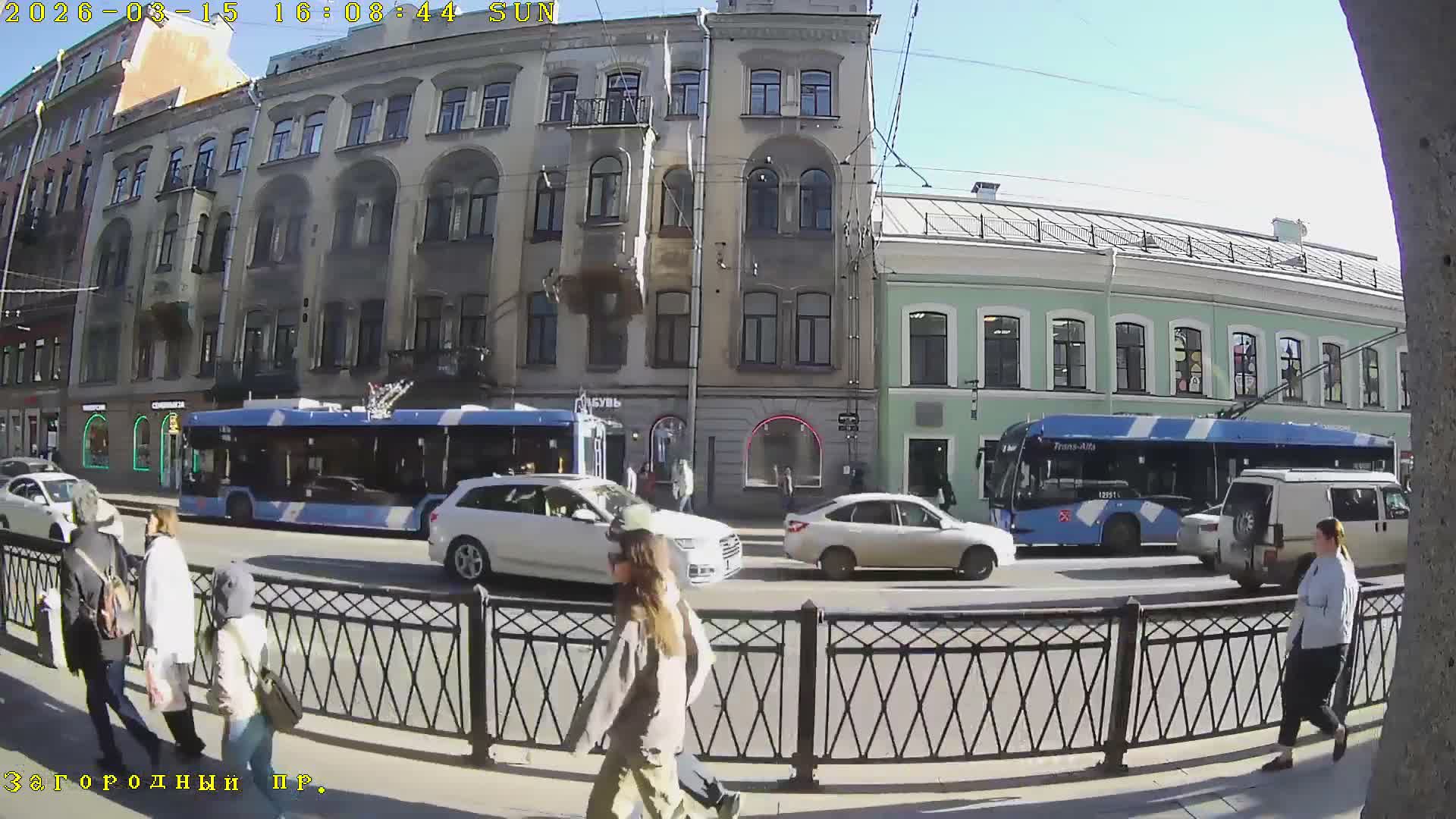 St. Petersburg, Nevskiy Avenue Live Cam - Dvortsovy, Tsentralny, Saint Petersburg, Northwestern (Severo-Zapadnyy), Russia