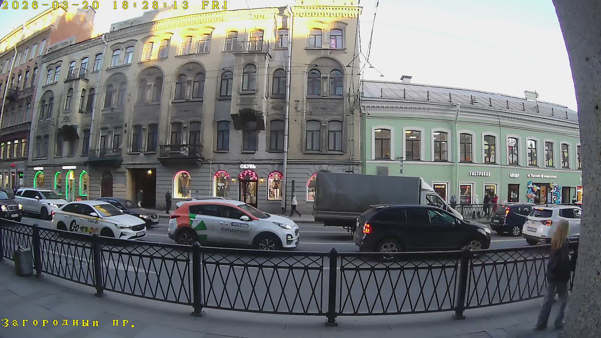 St. Petersburg, Nevskiy Avenue Live Cam - Dvortsovy, Tsentralny, Saint Petersburg, Northwestern (Severo-Zapadnyy), Russia