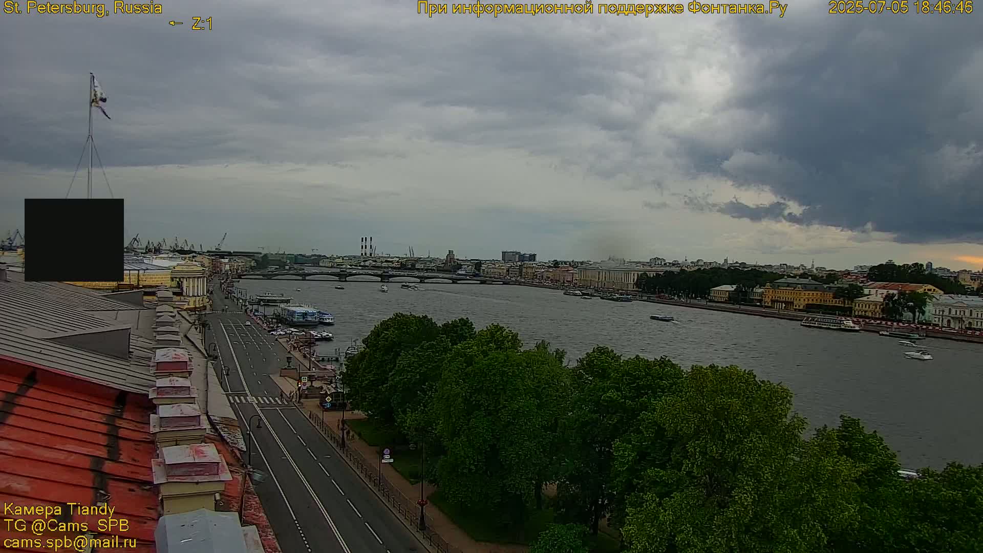 St. Petersburg, Reka Neva River Coasts Panaromic Zoom Skyline Live Cam  - Admiralteysky Okrug, Admiralteysky, Saint Petersburg, Northwestern (Severo-Zapadnyy), Russia