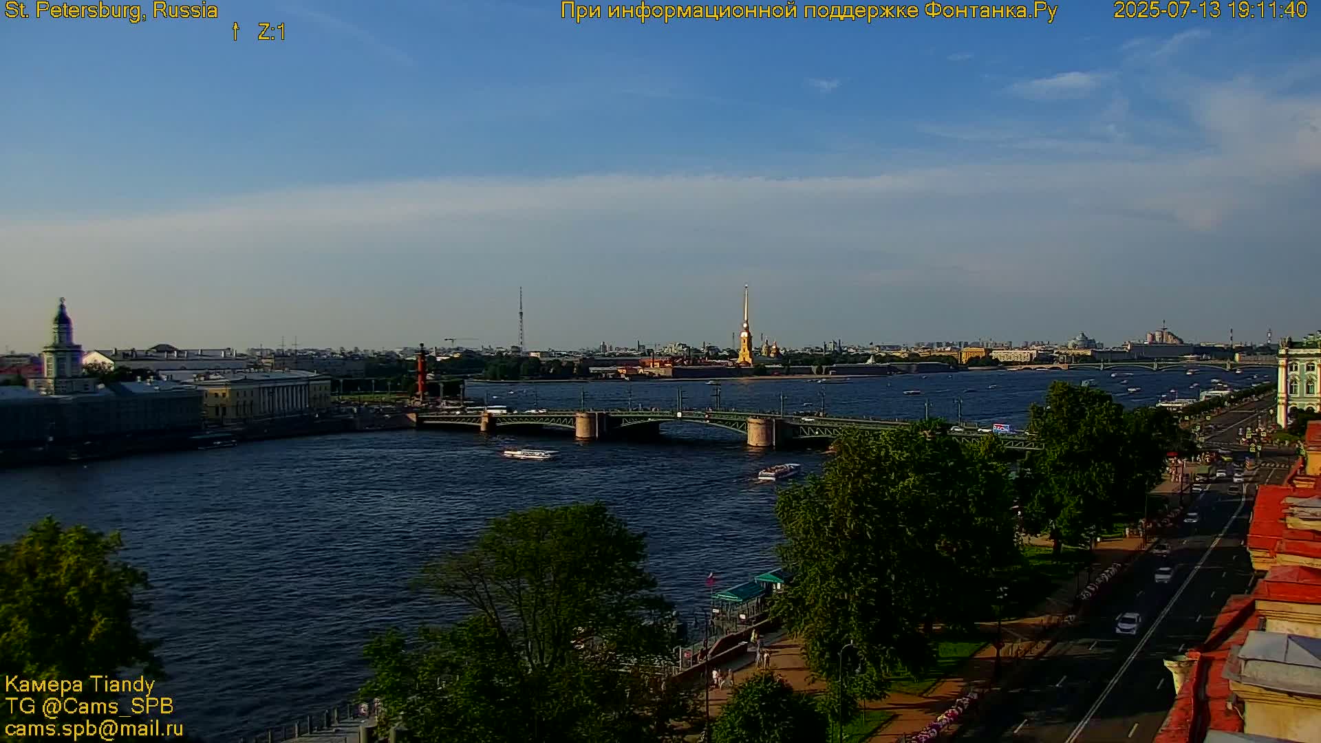 St. Petersburg, Reka Neva River Coasts Panaromic Zoom Skyline Live Cam  - Admiralteysky Okrug, Admiralteysky, Saint Petersburg, Northwestern (Severo-Zapadnyy), Russia