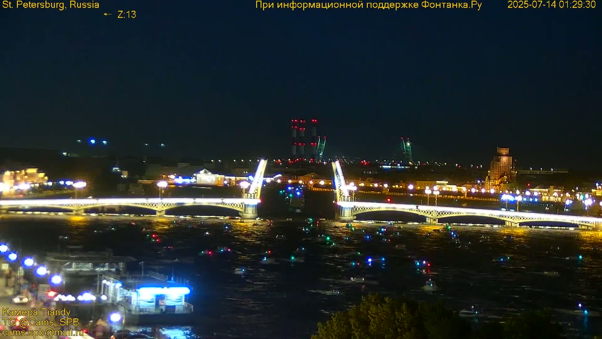 St. Petersburg, Reka Neva River Coasts Panaromic Zoom Skyline Live Cam  - Admiralteysky Okrug, Admiralteysky, Saint Petersburg, Northwestern (Severo-Zapadnyy), Russia