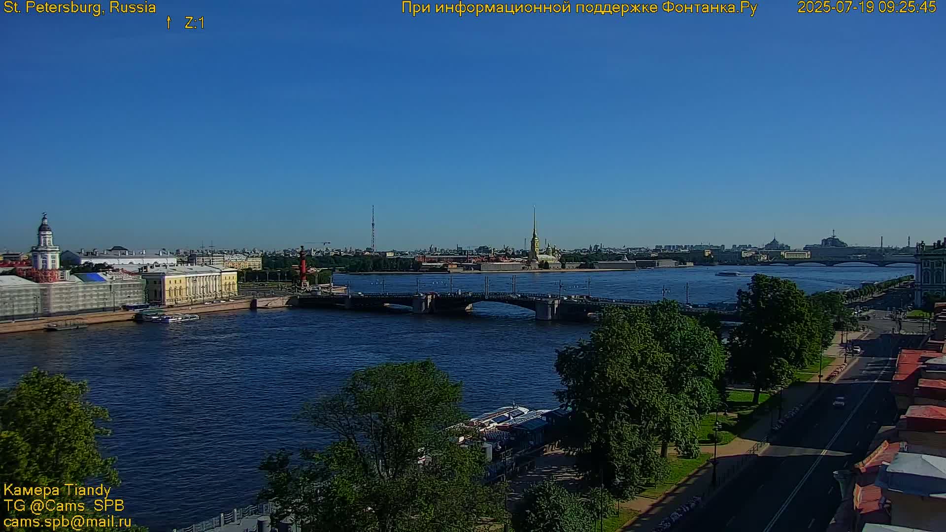 St. Petersburg, Reka Neva River Coasts Panaromic Zoom Skyline Live Cam  - Admiralteysky Okrug, Admiralteysky, Saint Petersburg, Northwestern (Severo-Zapadnyy), Russia