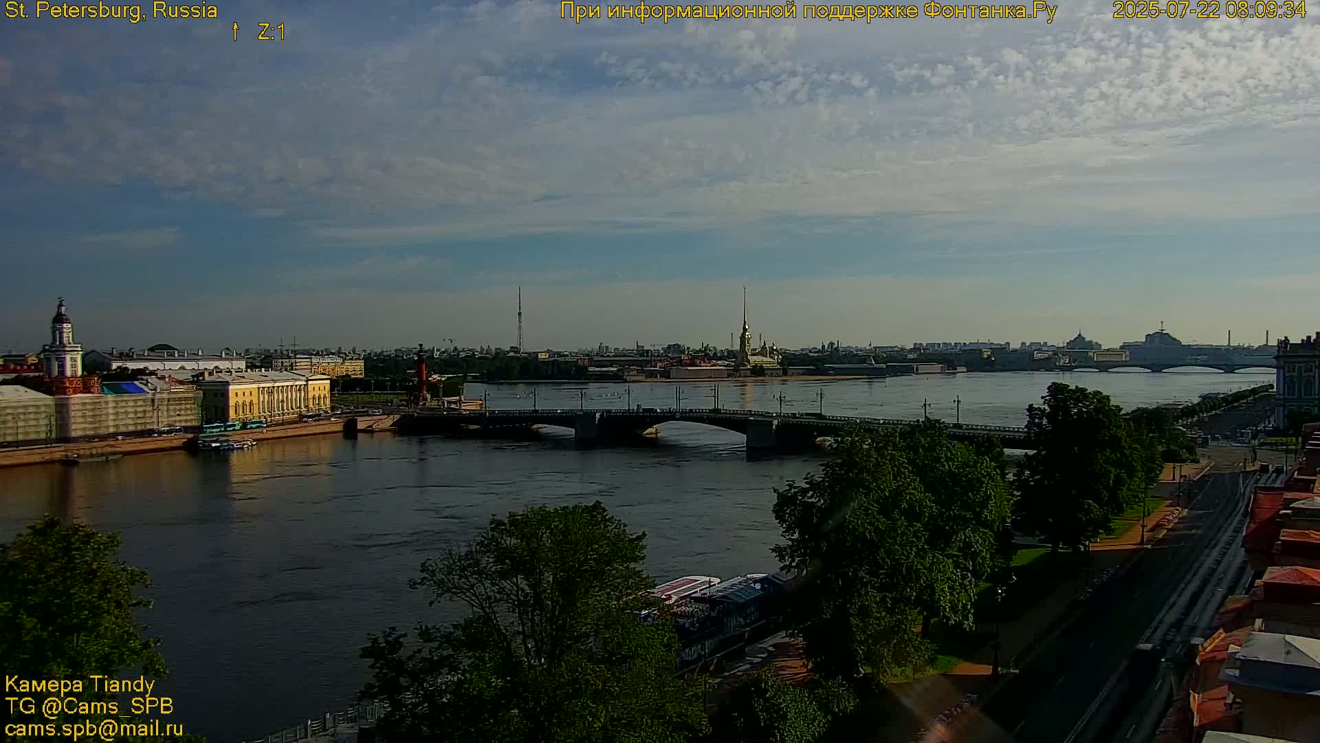 St. Petersburg, Reka Neva River Coasts Panaromic Zoom Skyline Live Cam  - Admiralteysky Okrug, Admiralteysky, Saint Petersburg, Northwestern (Severo-Zapadnyy), Russia