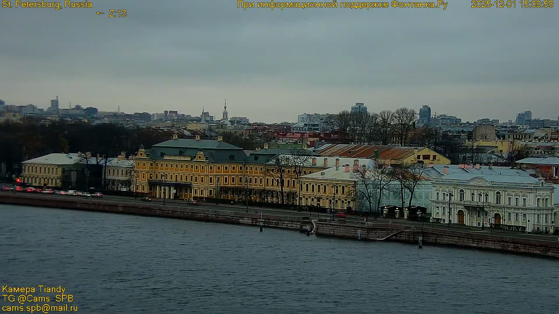 St. Petersburg, Reka Neva River Coasts Panaromic Zoom Skyline Live Cam  - Admiralteysky Okrug, Admiralteysky, Saint Petersburg, Northwestern (Severo-Zapadnyy), Russia