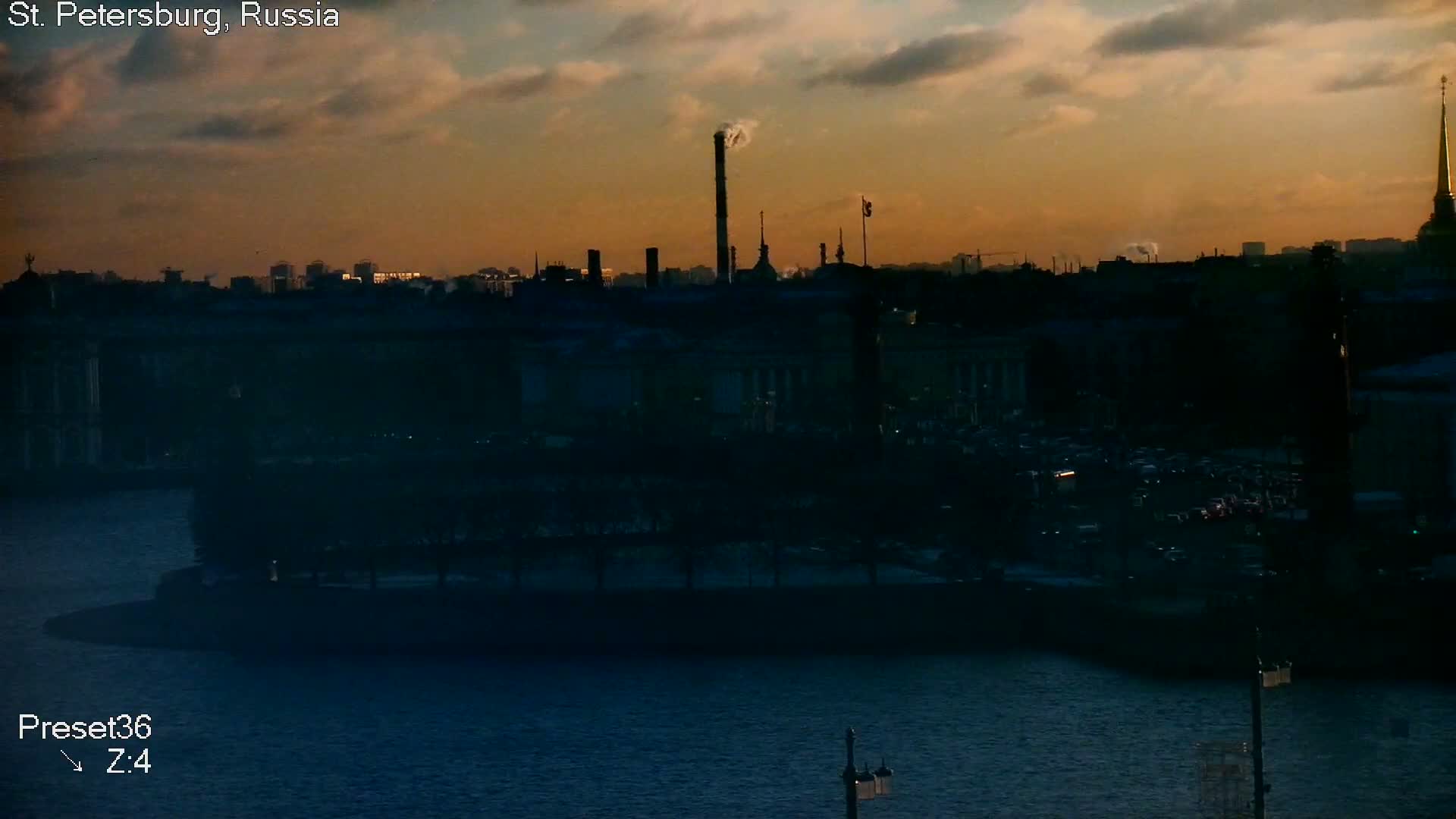 St. Petersburg, Reka Neva River Coasts Panaromic Zoom Skyline Live Cam  - Admiralteysky Okrug, Admiralteysky, Saint Petersburg, Northwestern (Severo-Zapadnyy), Russia