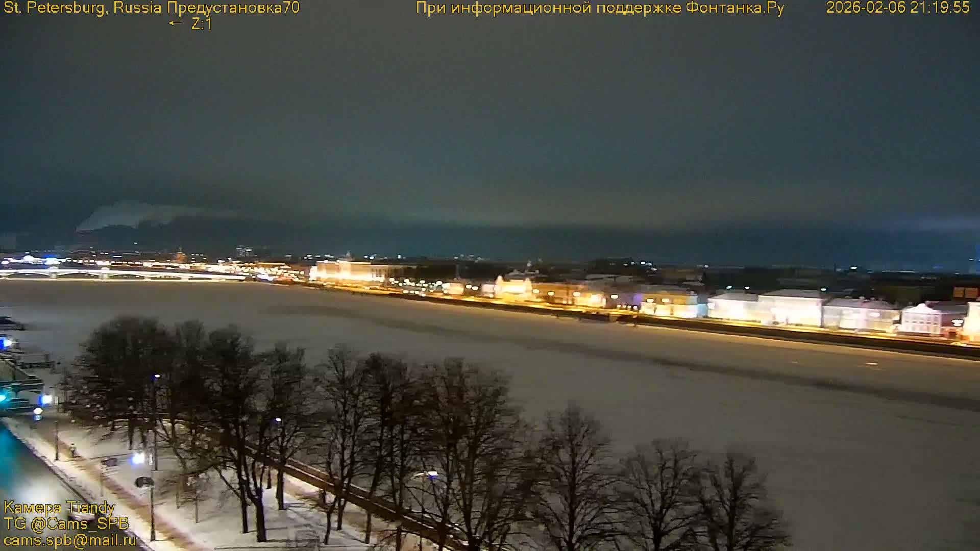 St. Petersburg, Reka Neva River Coasts Panaromic Zoom Skyline Live Cam  - Admiralteysky Okrug, Admiralteysky, Saint Petersburg, Northwestern (Severo-Zapadnyy), Russia
