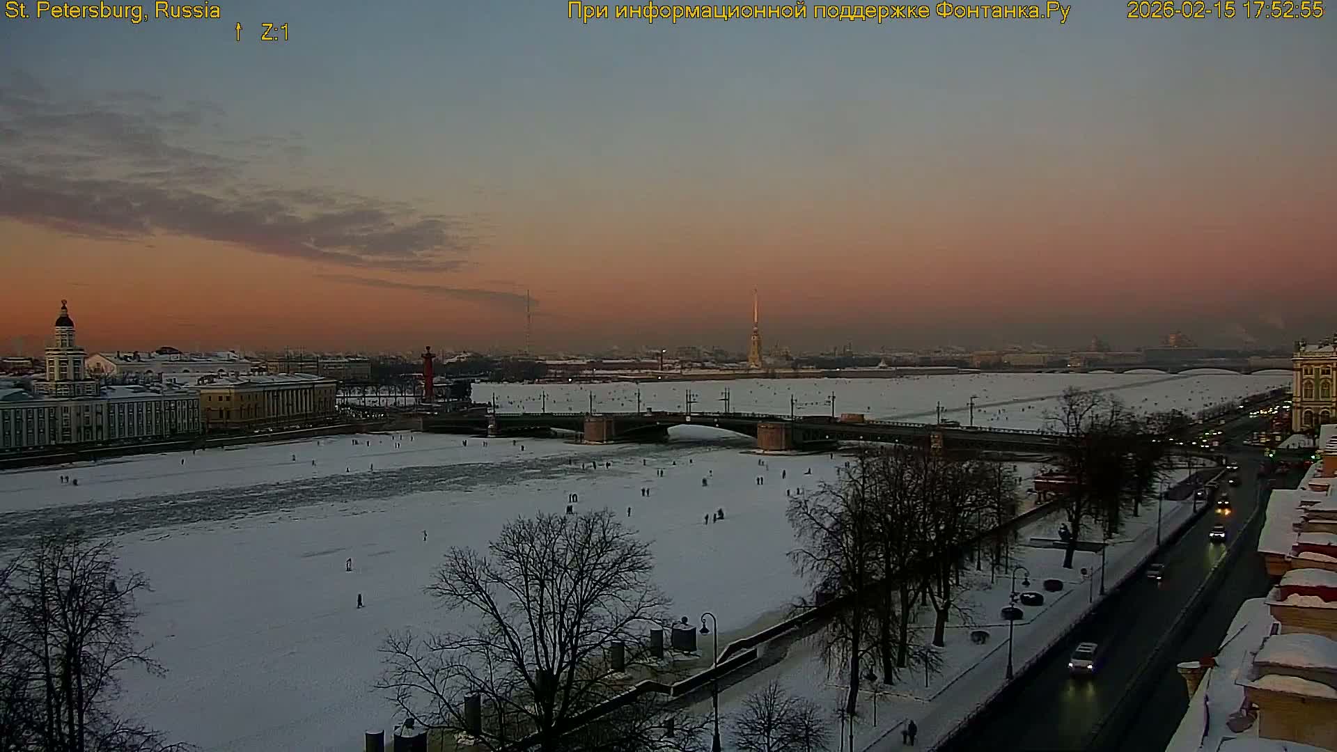 St. Petersburg, Reka Neva River Coasts Panaromic Zoom Skyline Live Cam  - Admiralteysky Okrug, Admiralteysky, Saint Petersburg, Northwestern (Severo-Zapadnyy), Russia
