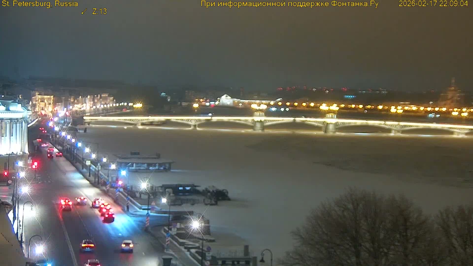 St. Petersburg, Reka Neva River Coasts Panaromic Zoom Skyline Live Cam  - Admiralteysky Okrug, Admiralteysky, Saint Petersburg, Northwestern (Severo-Zapadnyy), Russia