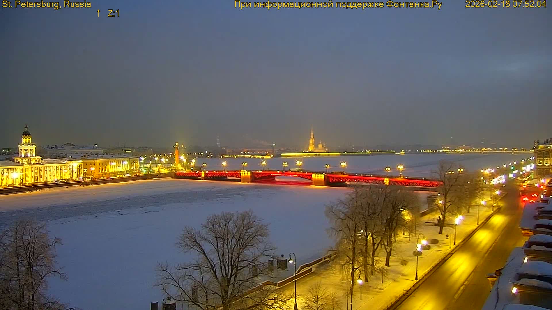 St. Petersburg, Reka Neva River Coasts Panaromic Zoom Skyline Live Cam  - Admiralteysky Okrug, Admiralteysky, Saint Petersburg, Northwestern (Severo-Zapadnyy), Russia