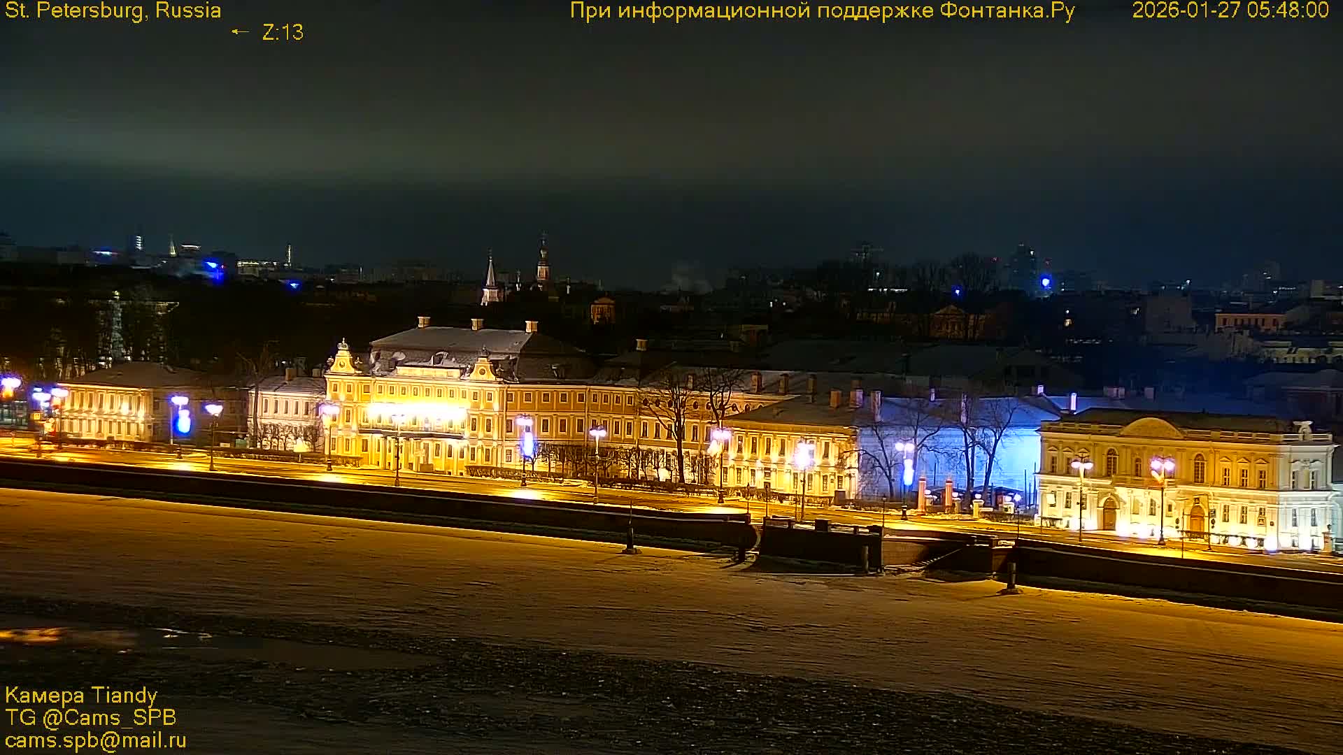 Bronze Horseman (Mednyy Vsadnik) & Saint Isaac Cathedral (Isaakiyevskiy Sobor) from Senate Square  Live Cam - Admiralteysky Okrug, Admiralteysky, Saint Petersburg, Northwestern (Severo-Zapadnyy), Russia 
