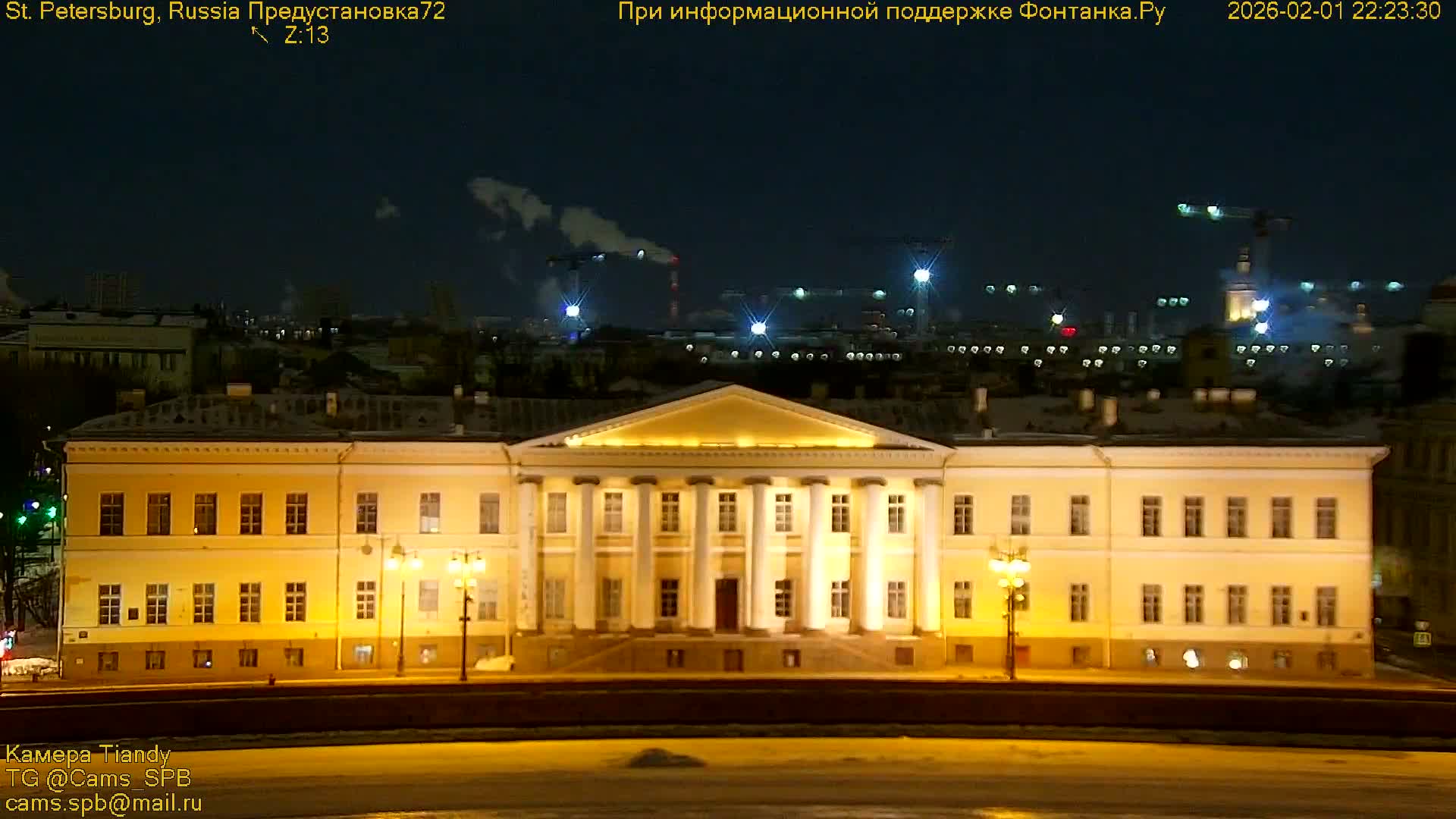 Bronze Horseman (Mednyy Vsadnik) & Saint Isaac Cathedral (Isaakiyevskiy Sobor) from Senate Square  Live Cam - Admiralteysky Okrug, Admiralteysky, Saint Petersburg, Northwestern (Severo-Zapadnyy), Russia 