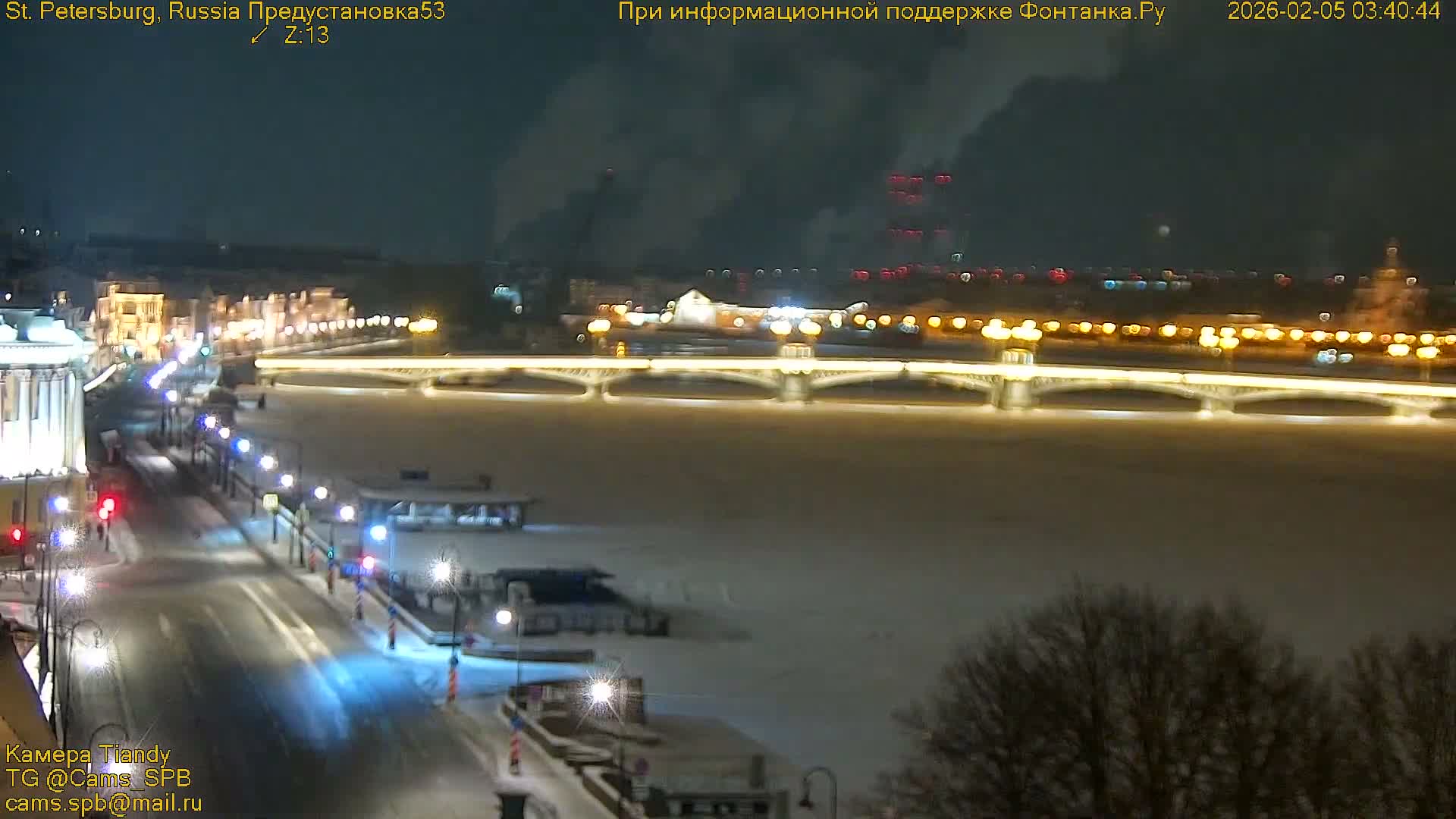 Bronze Horseman (Mednyy Vsadnik) & Saint Isaac Cathedral (Isaakiyevskiy Sobor) from Senate Square  Live Cam - Admiralteysky Okrug, Admiralteysky, Saint Petersburg, Northwestern (Severo-Zapadnyy), Russia 