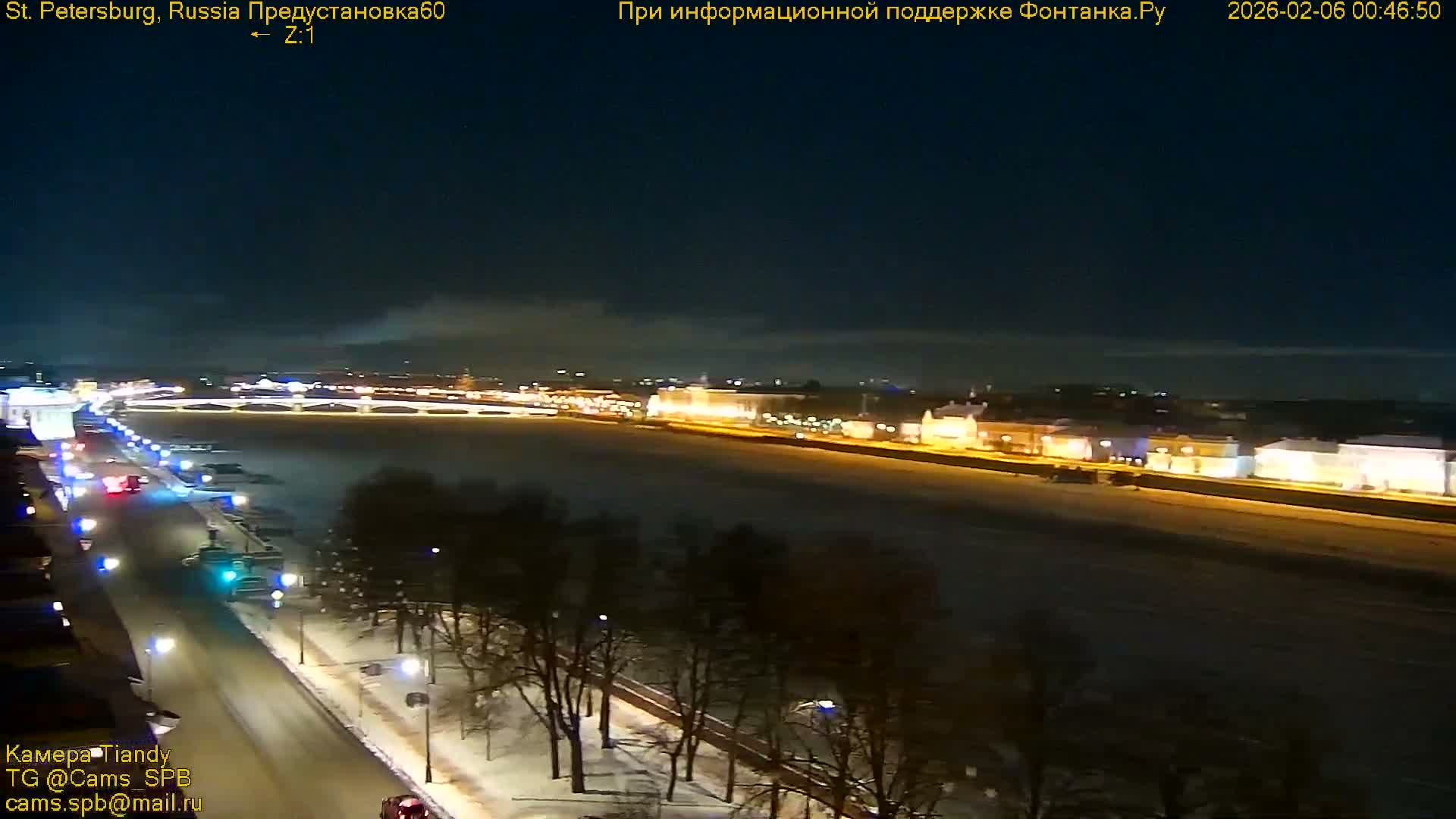 Bronze Horseman (Mednyy Vsadnik) & Saint Isaac Cathedral (Isaakiyevskiy Sobor) from Senate Square  Live Cam - Admiralteysky Okrug, Admiralteysky, Saint Petersburg, Northwestern (Severo-Zapadnyy), Russia 