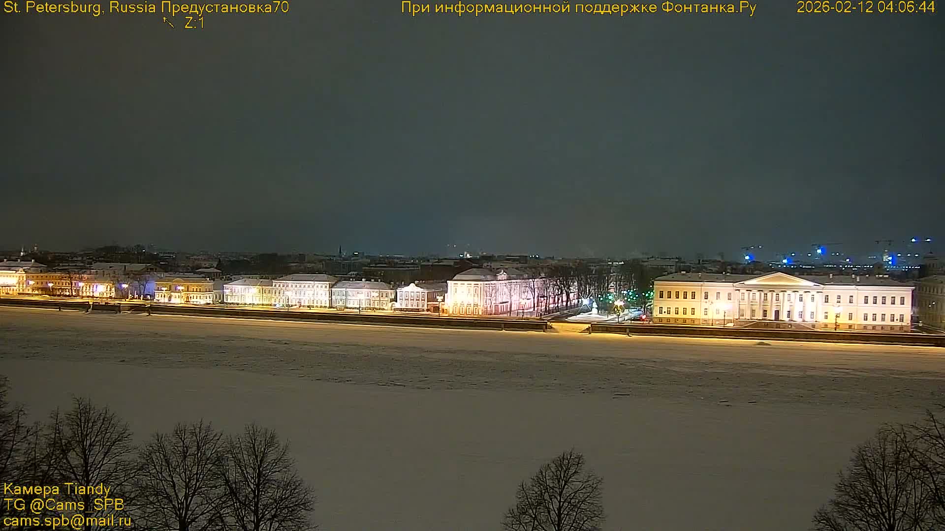 Bronze Horseman (Mednyy Vsadnik) & Saint Isaac Cathedral (Isaakiyevskiy Sobor) from Senate Square  Live Cam - Admiralteysky Okrug, Admiralteysky, Saint Petersburg, Northwestern (Severo-Zapadnyy), Russia 
