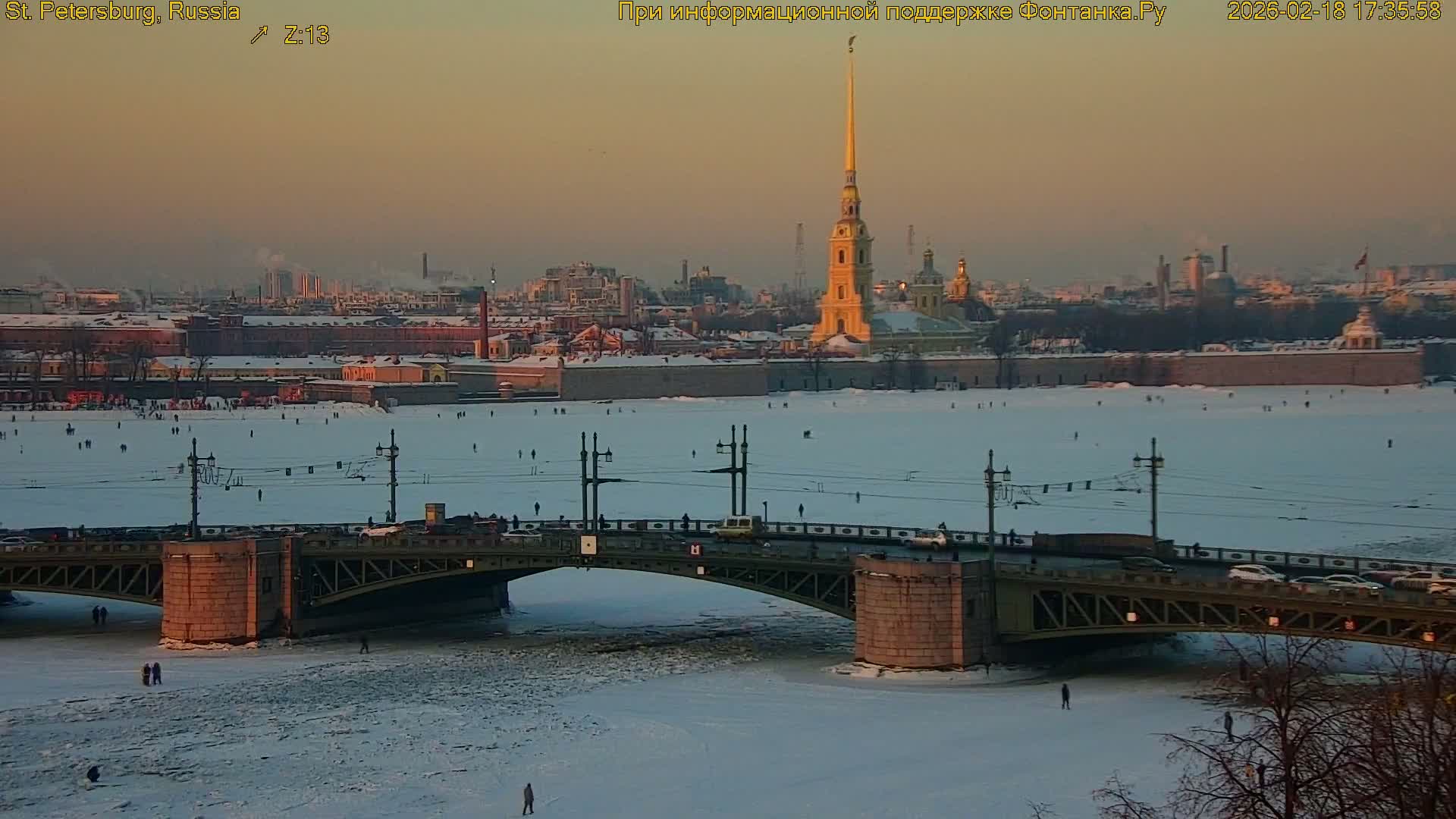 Bronze Horseman (Mednyy Vsadnik) & Saint Isaac Cathedral (Isaakiyevskiy Sobor) from Senate Square  Live Cam - Admiralteysky Okrug, Admiralteysky, Saint Petersburg, Northwestern (Severo-Zapadnyy), Russia 