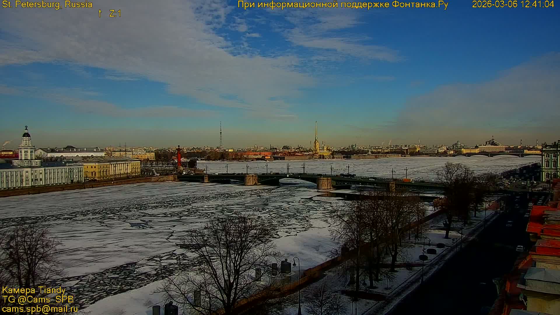 Bronze Horseman (Mednyy Vsadnik) & Saint Isaac Cathedral (Isaakiyevskiy Sobor) from Senate Square  Live Cam - Admiralteysky Okrug, Admiralteysky, Saint Petersburg, Northwestern (Severo-Zapadnyy), Russia 