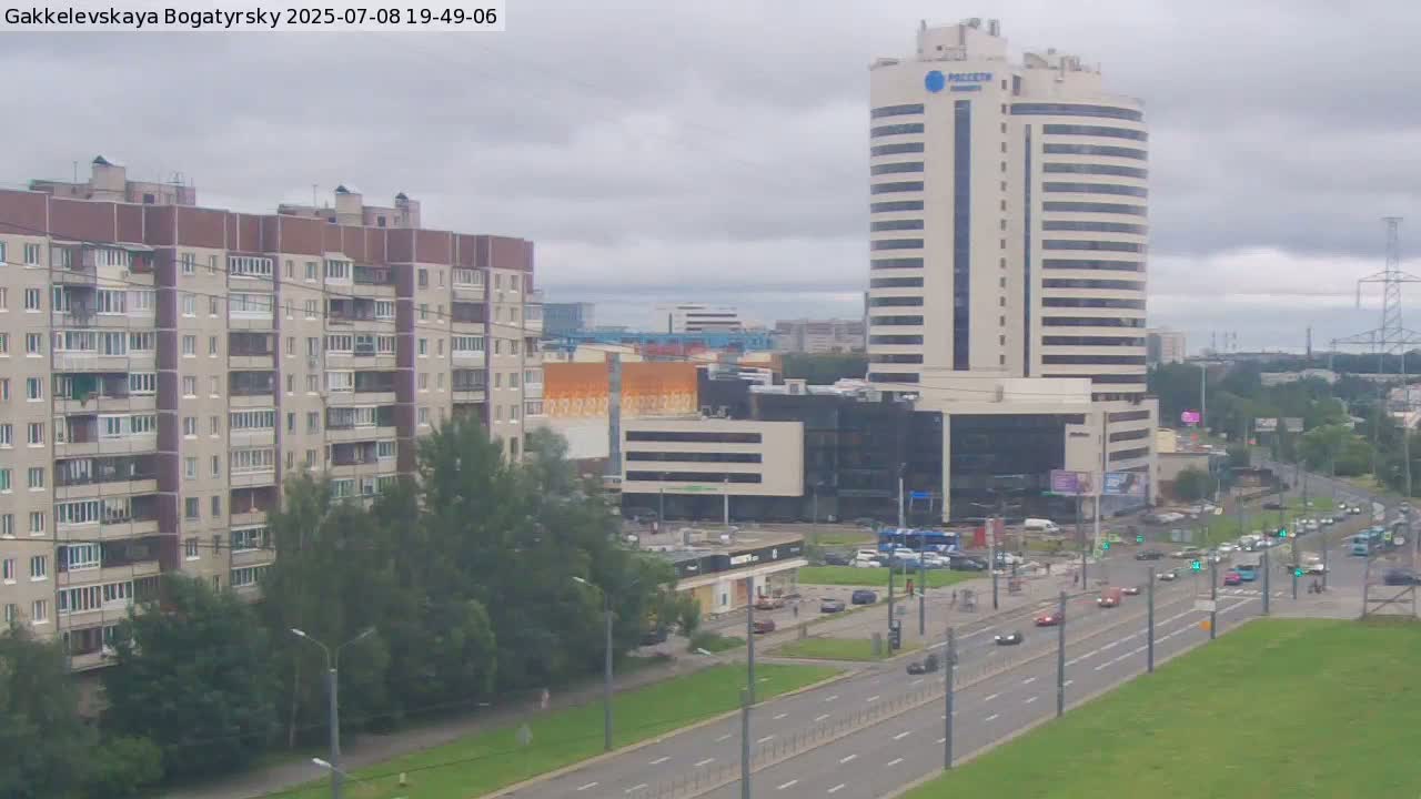 Gakkelevskaya Street / Bogatyrsky Avenue Junction Live Cam - Yuntolovo, Primorsky, Saint Petersburg, Northwestern (Severo-Zapadnyy), Russia