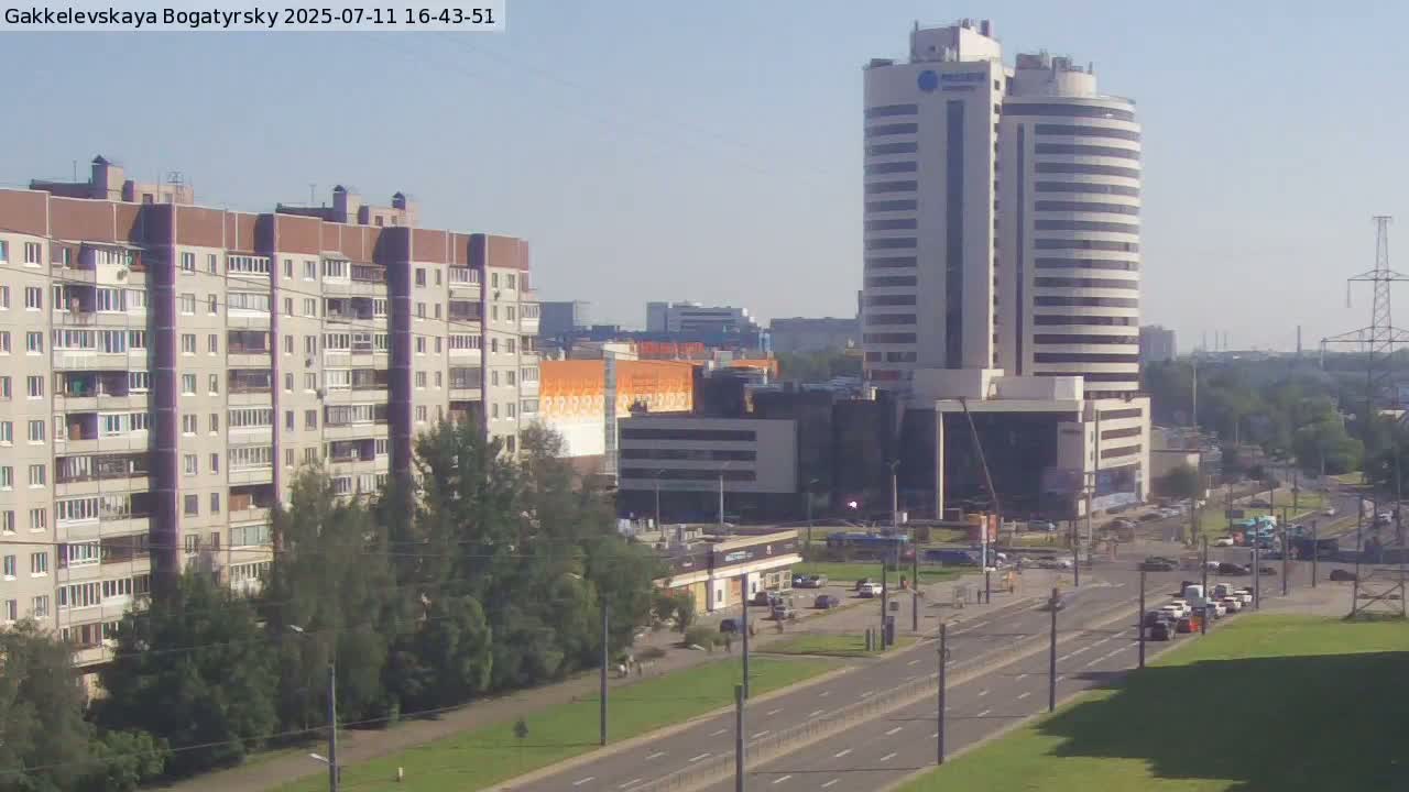 Gakkelevskaya Street / Bogatyrsky Avenue Junction Live Cam - Yuntolovo, Primorsky, Saint Petersburg, Northwestern (Severo-Zapadnyy), Russia