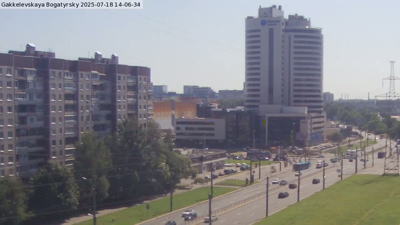 Gakkelevskaya Street / Bogatyrsky Avenue Junction Live Cam - Yuntolovo, Primorsky, Saint Petersburg, Northwestern (Severo-Zapadnyy), Russia