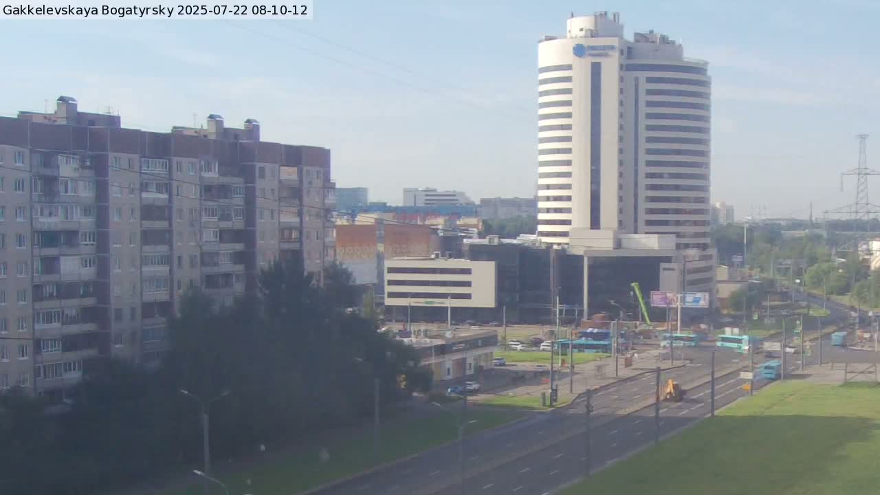Gakkelevskaya Street / Bogatyrsky Avenue Junction Live Cam - Yuntolovo, Primorsky, Saint Petersburg, Northwestern (Severo-Zapadnyy), Russia