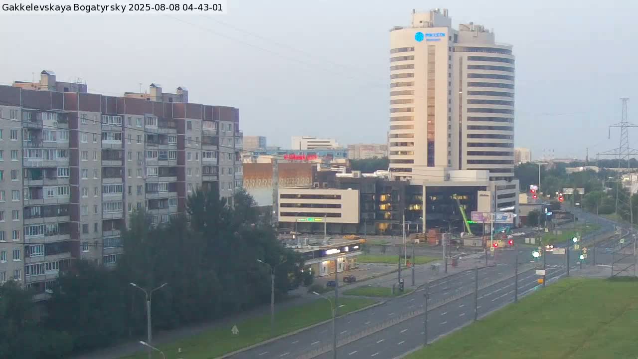 Gakkelevskaya Street / Bogatyrsky Avenue Junction Live Cam - Yuntolovo, Primorsky, Saint Petersburg, Northwestern (Severo-Zapadnyy), Russia