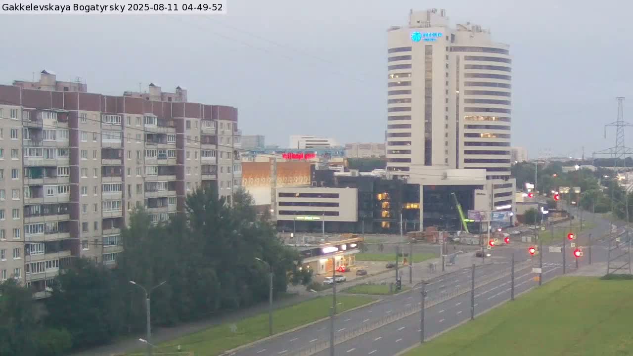 Gakkelevskaya Street / Bogatyrsky Avenue Junction Live Cam - Yuntolovo, Primorsky, Saint Petersburg, Northwestern (Severo-Zapadnyy), Russia