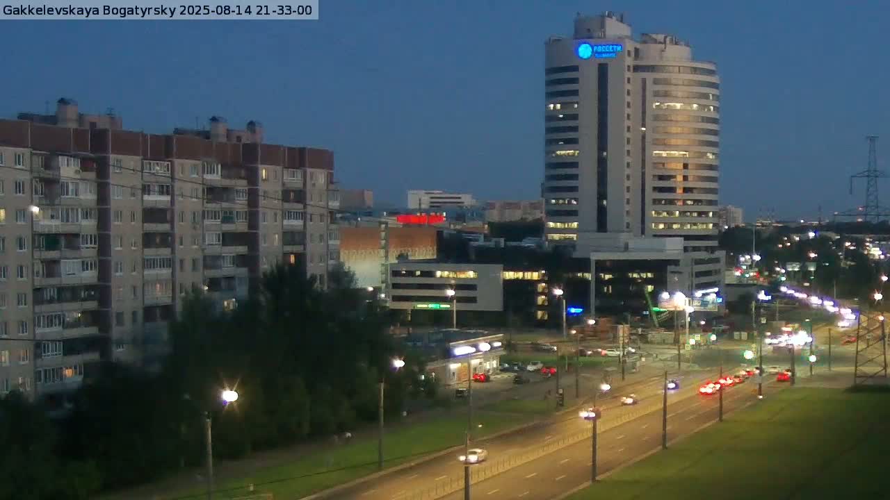 Gakkelevskaya Street / Bogatyrsky Avenue Junction Live Cam - Yuntolovo, Primorsky, Saint Petersburg, Northwestern (Severo-Zapadnyy), Russia