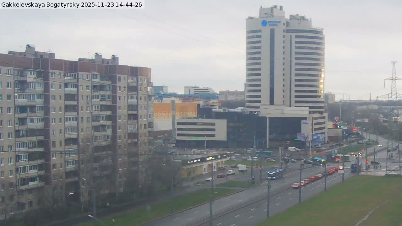 Gakkelevskaya Street / Bogatyrsky Avenue Junction Live Cam - Yuntolovo, Primorsky, Saint Petersburg, Northwestern (Severo-Zapadnyy), Russia