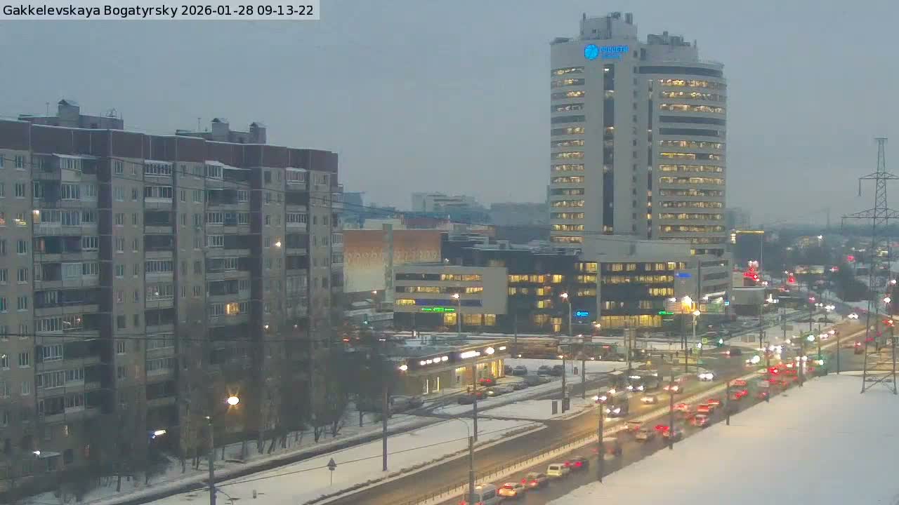 Gakkelevskaya Street / Bogatyrsky Avenue Junction Live Cam - Yuntolovo, Primorsky, Saint Petersburg, Northwestern (Severo-Zapadnyy), Russia