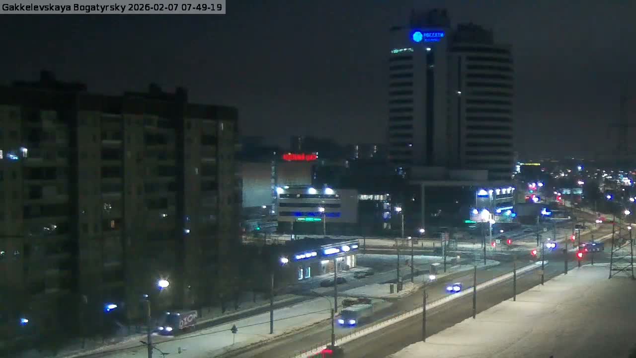 Gakkelevskaya Street / Bogatyrsky Avenue Junction Live Cam - Yuntolovo, Primorsky, Saint Petersburg, Northwestern (Severo-Zapadnyy), Russia