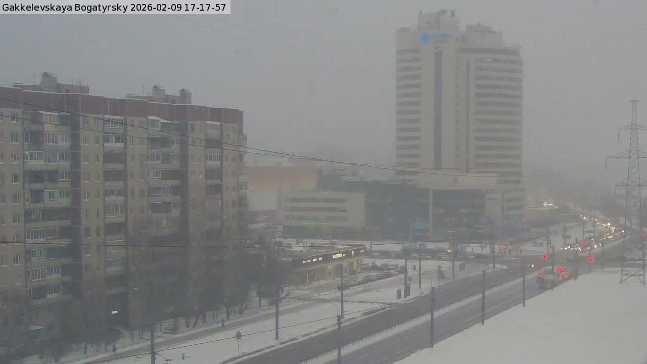 Gakkelevskaya Street / Bogatyrsky Avenue Junction Live Cam - Yuntolovo, Primorsky, Saint Petersburg, Northwestern (Severo-Zapadnyy), Russia