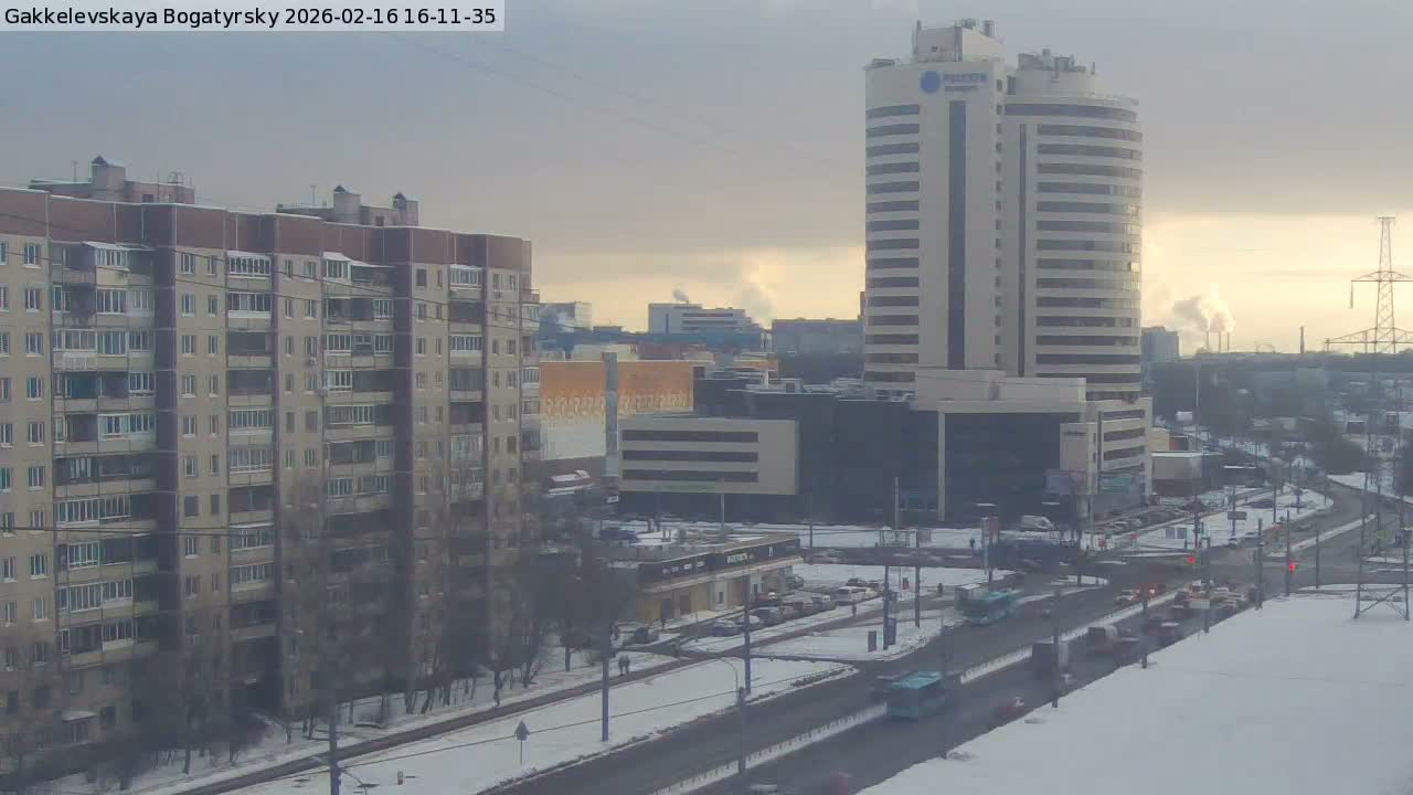Gakkelevskaya Street / Bogatyrsky Avenue Junction Live Cam - Yuntolovo, Primorsky, Saint Petersburg, Northwestern (Severo-Zapadnyy), Russia