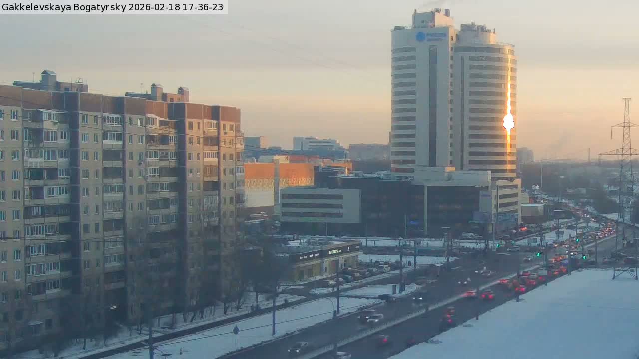 Gakkelevskaya Street / Bogatyrsky Avenue Junction Live Cam - Yuntolovo, Primorsky, Saint Petersburg, Northwestern (Severo-Zapadnyy), Russia