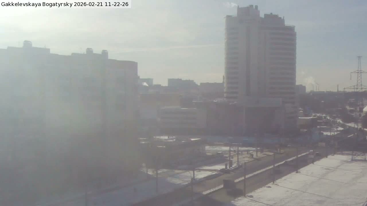 Gakkelevskaya Street / Bogatyrsky Avenue Junction Live Cam - Yuntolovo, Primorsky, Saint Petersburg, Northwestern (Severo-Zapadnyy), Russia