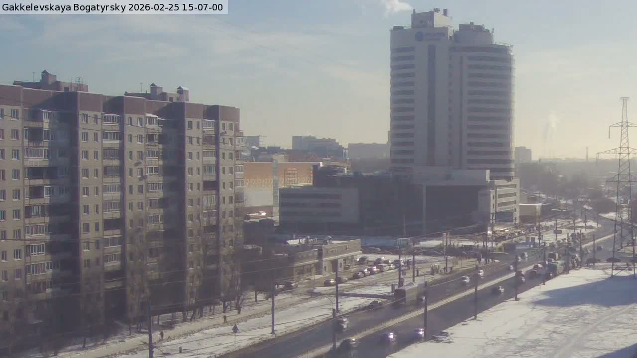 Gakkelevskaya Street / Bogatyrsky Avenue Junction Live Cam - Yuntolovo, Primorsky, Saint Petersburg, Northwestern (Severo-Zapadnyy), Russia